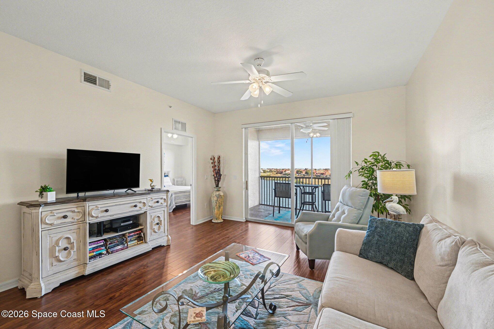 6848 Toland Drive 404