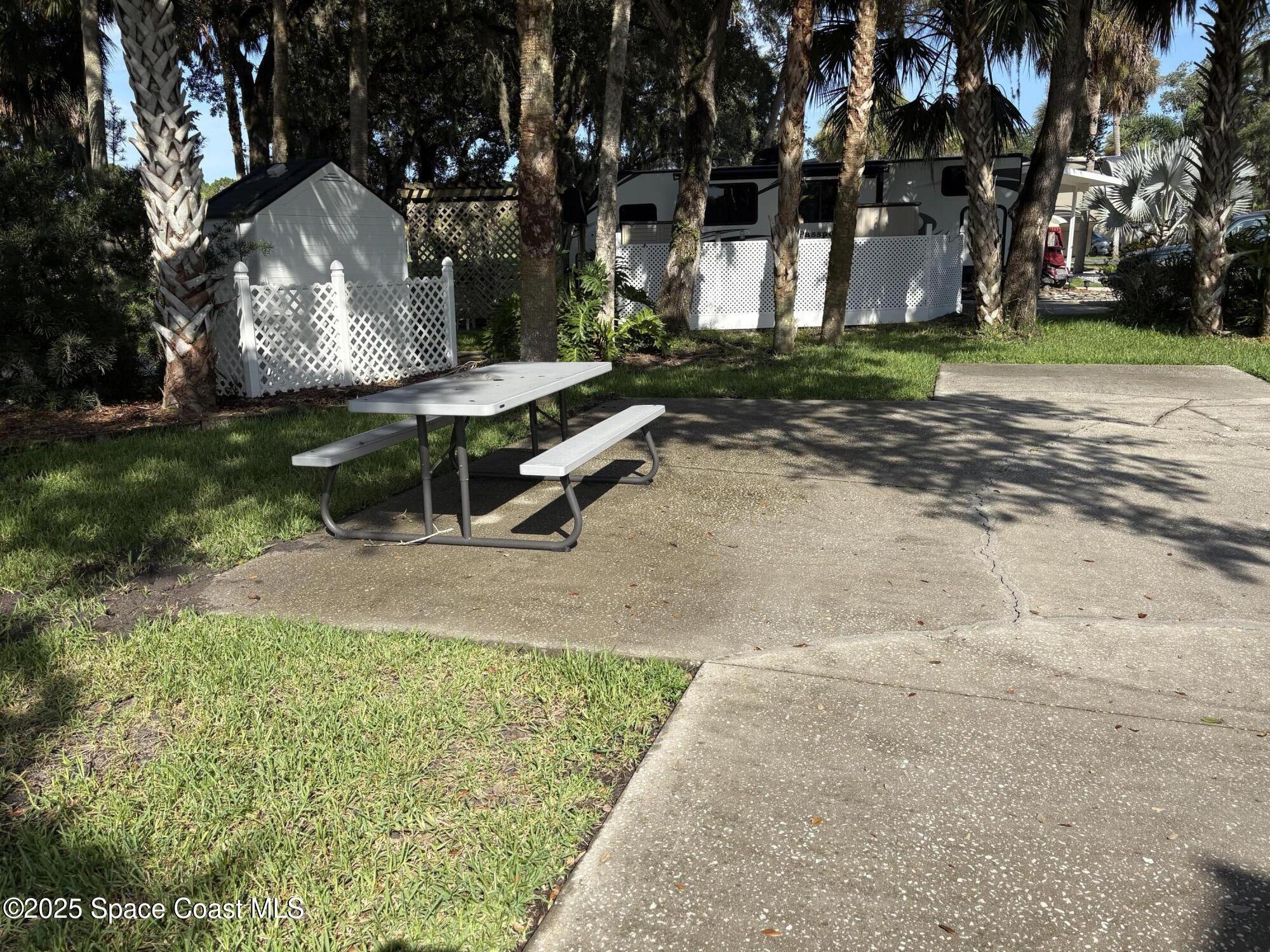 313 Oak Cove Road