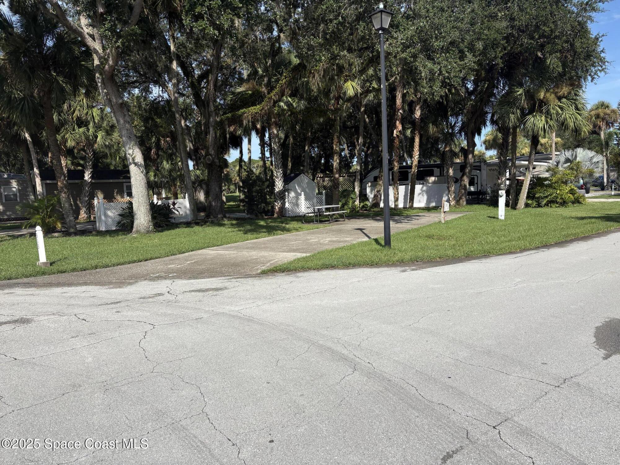 313 Oak Cove Road