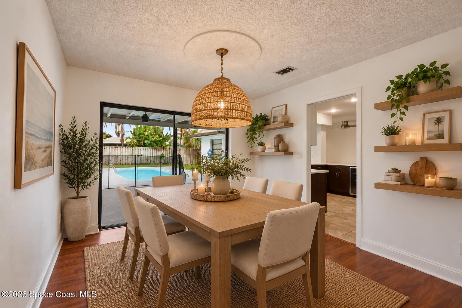 216 Shore Lane