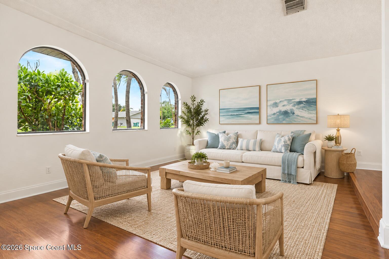 216 Shore Lane