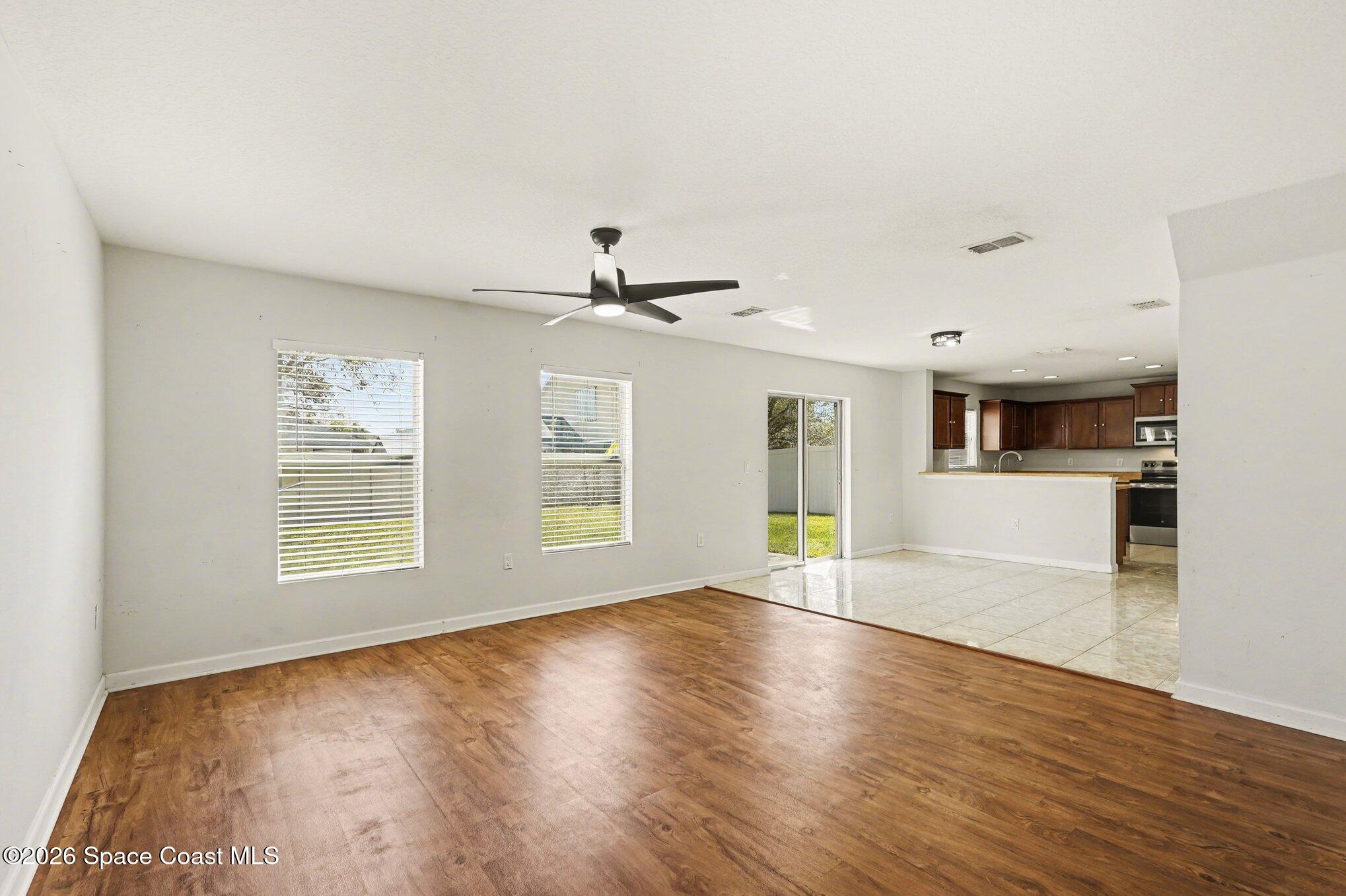 115 Pipewort Court SW