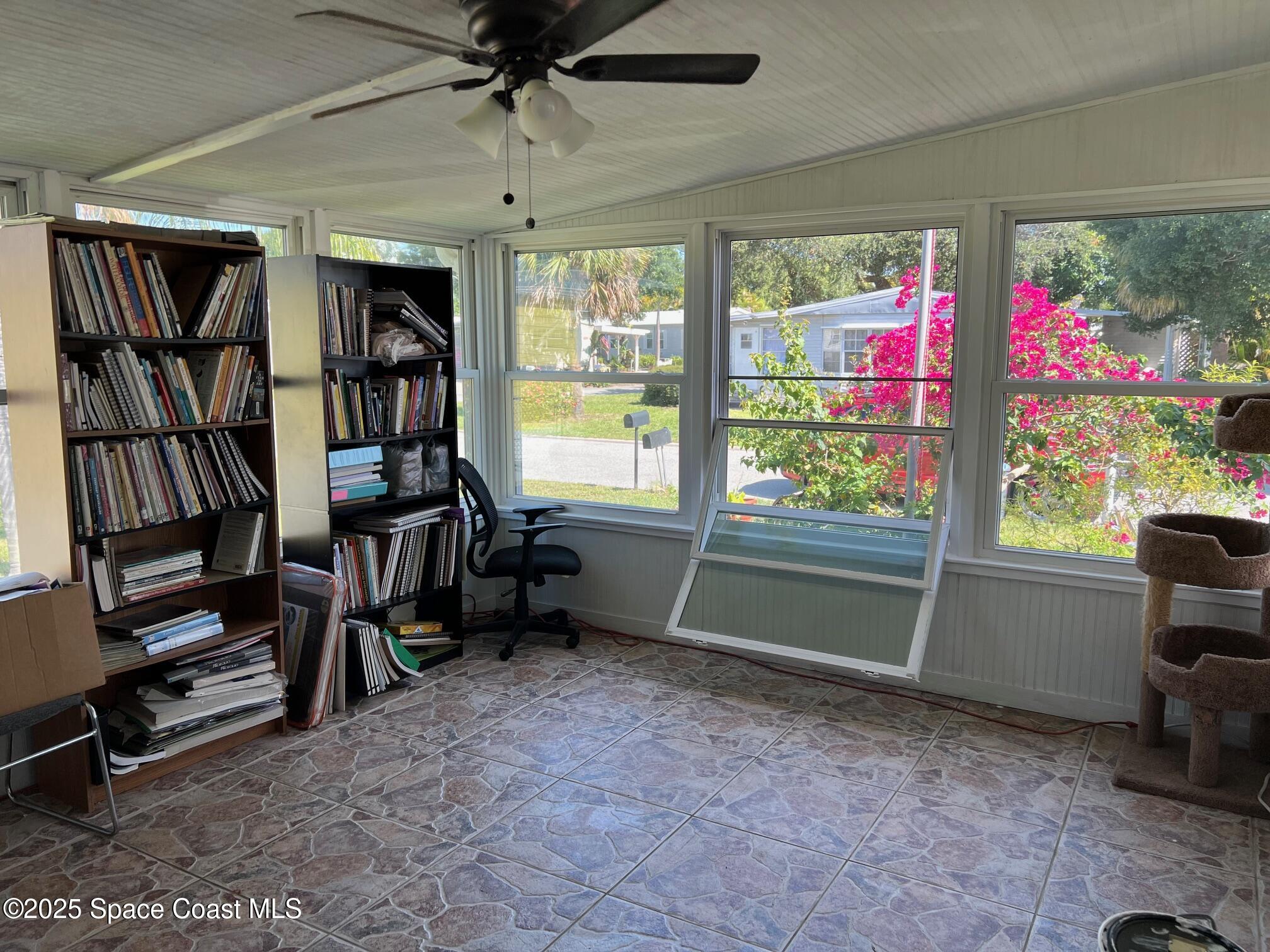 835 Vireo Drive