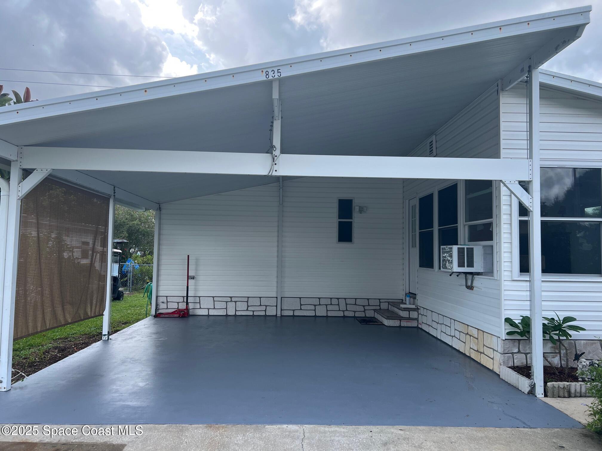835 Vireo Drive