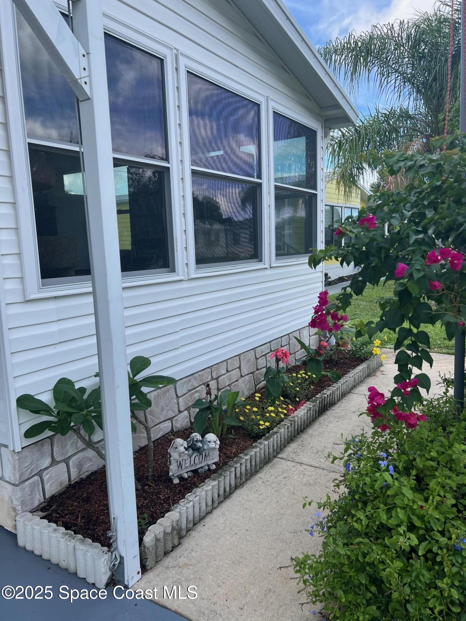 835 Vireo Drive