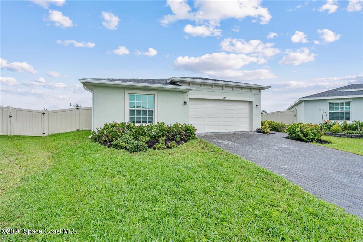 615 Dockside Drive SW