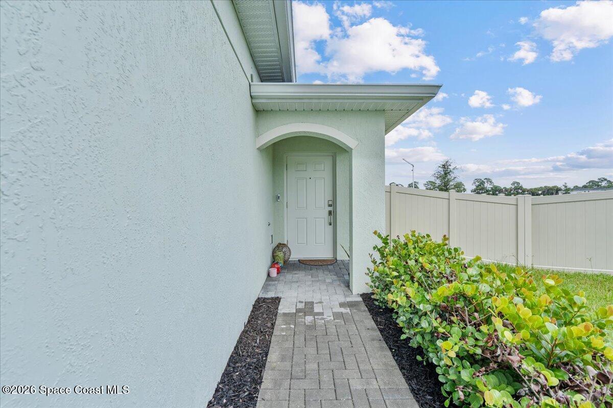 615 Dockside Drive SW