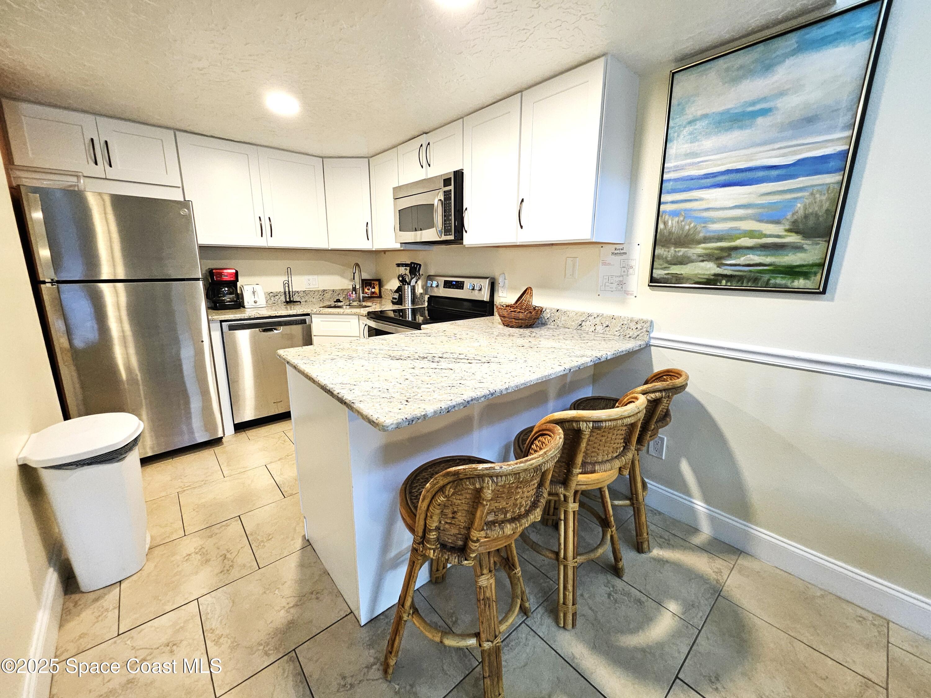 8600 Ridgewood Avenue 1309