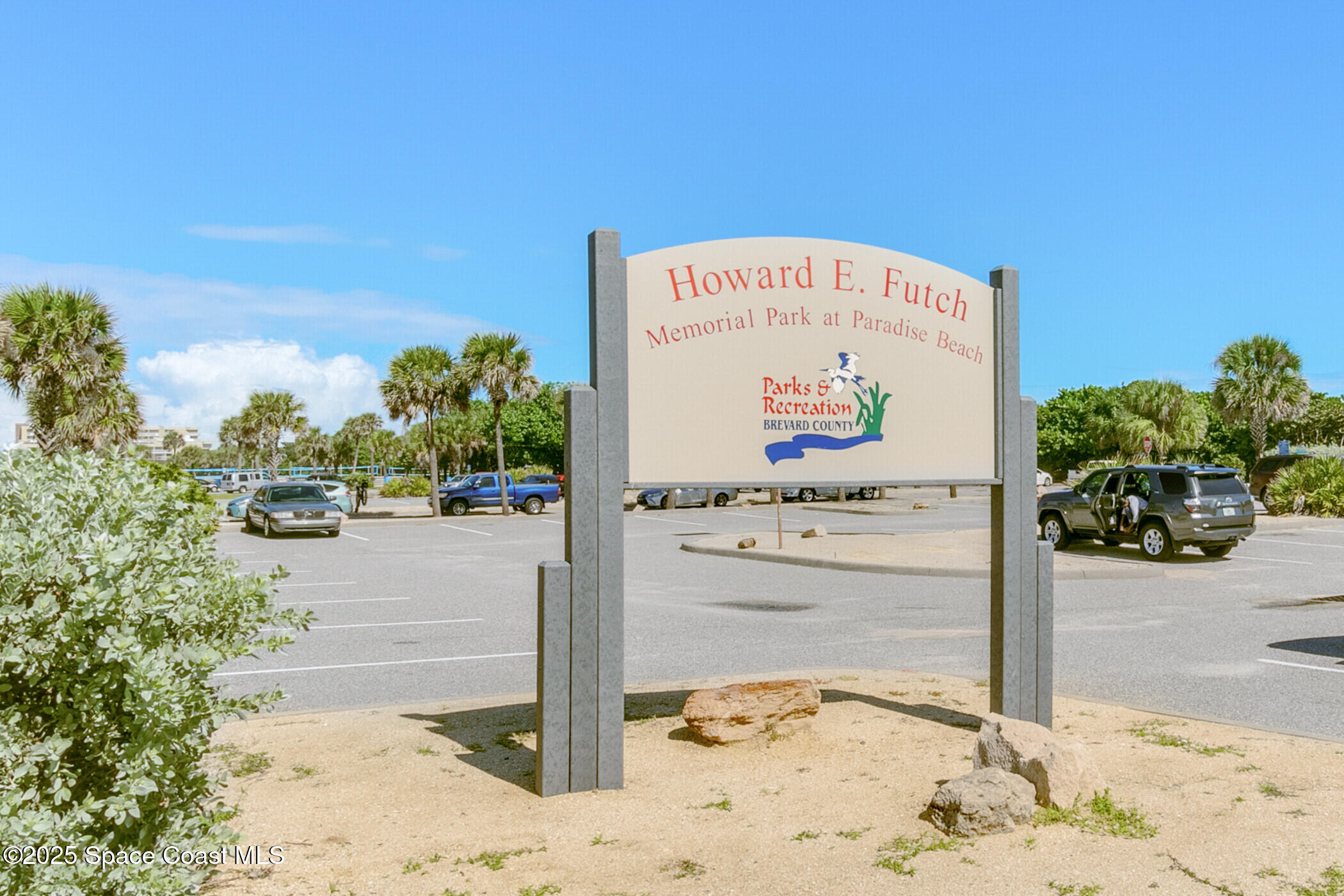255 Paradise Boulevard 33