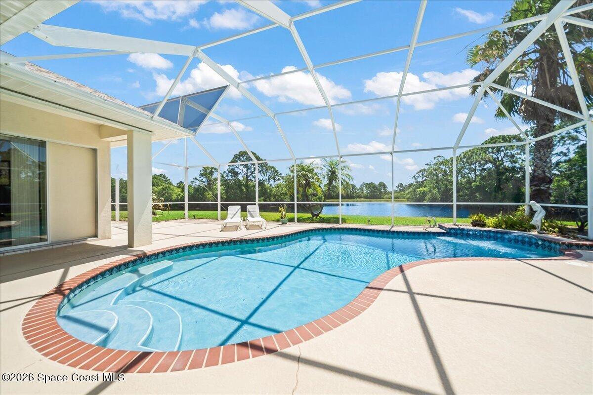 754 Thrasher Drive