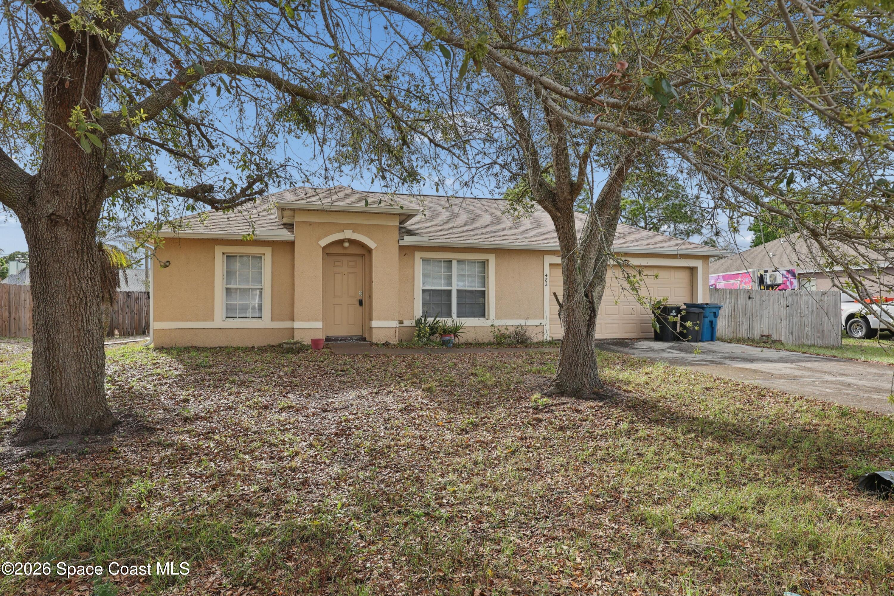 482 Borraclough Avenue