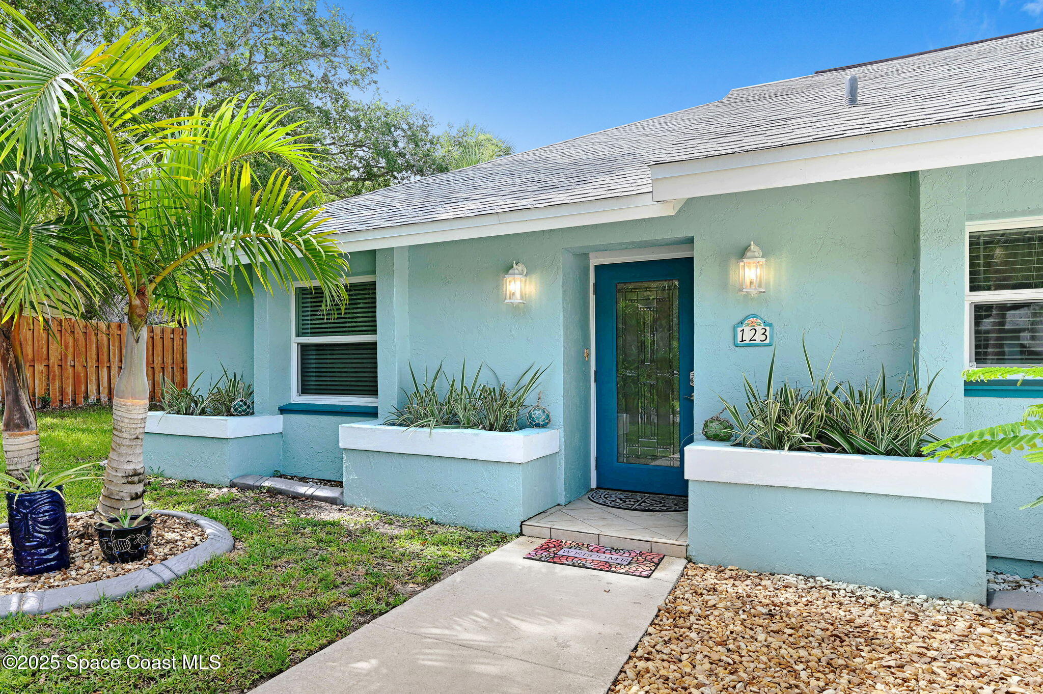 123 Pelican Drive