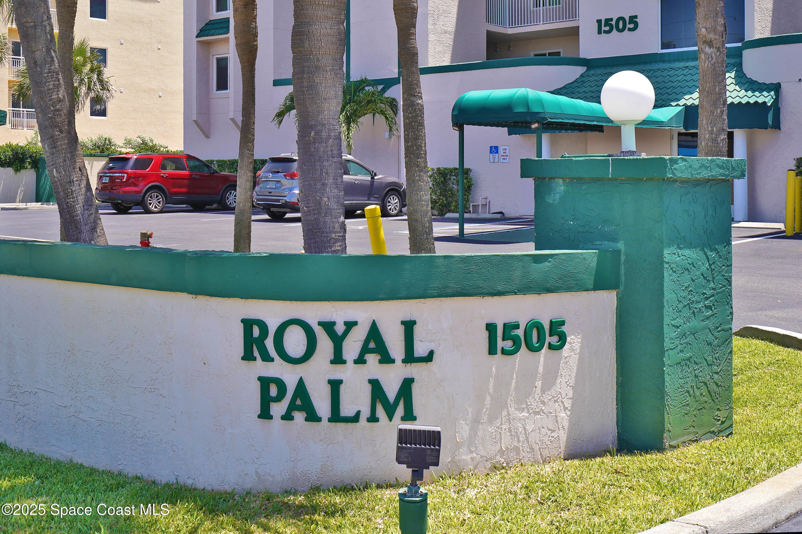 1505 N Highway A1a 502