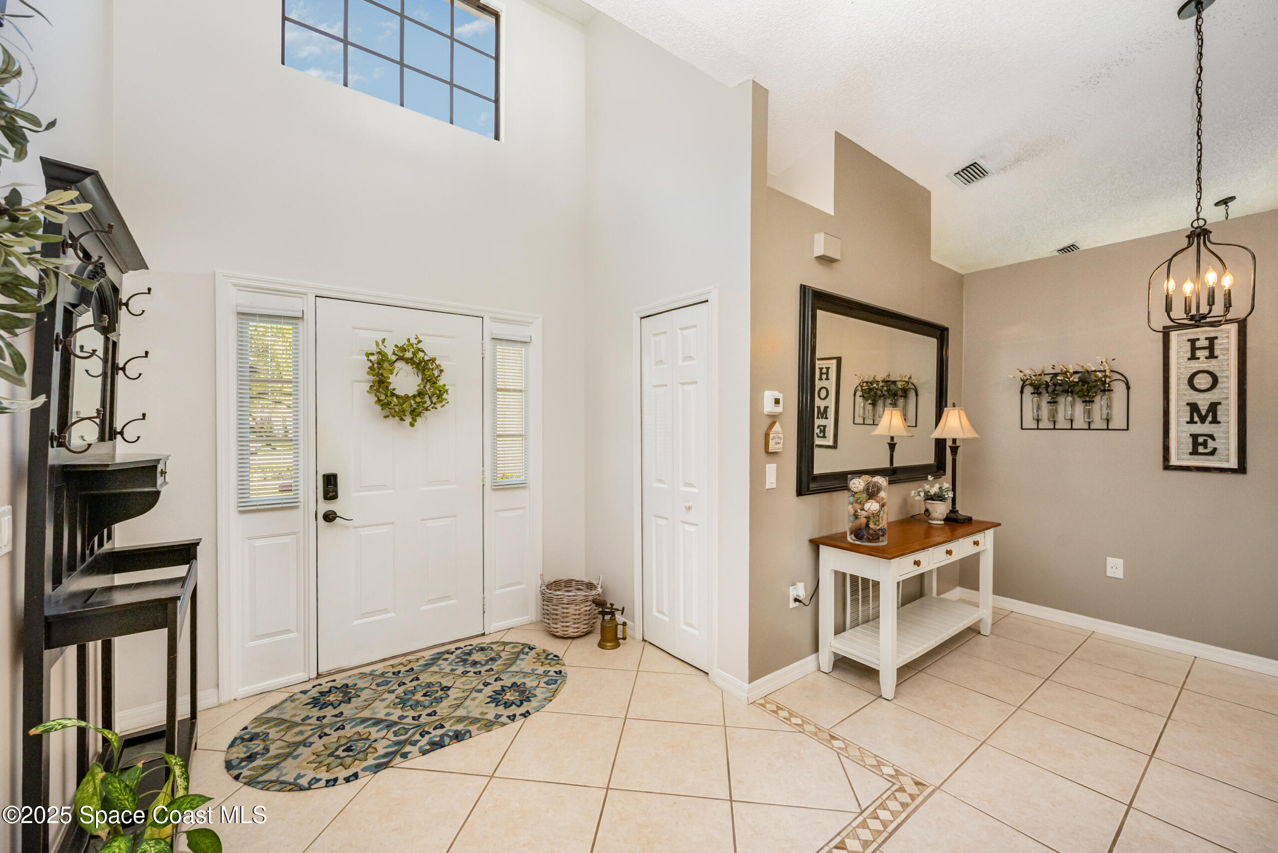 6822 Whitetail Court