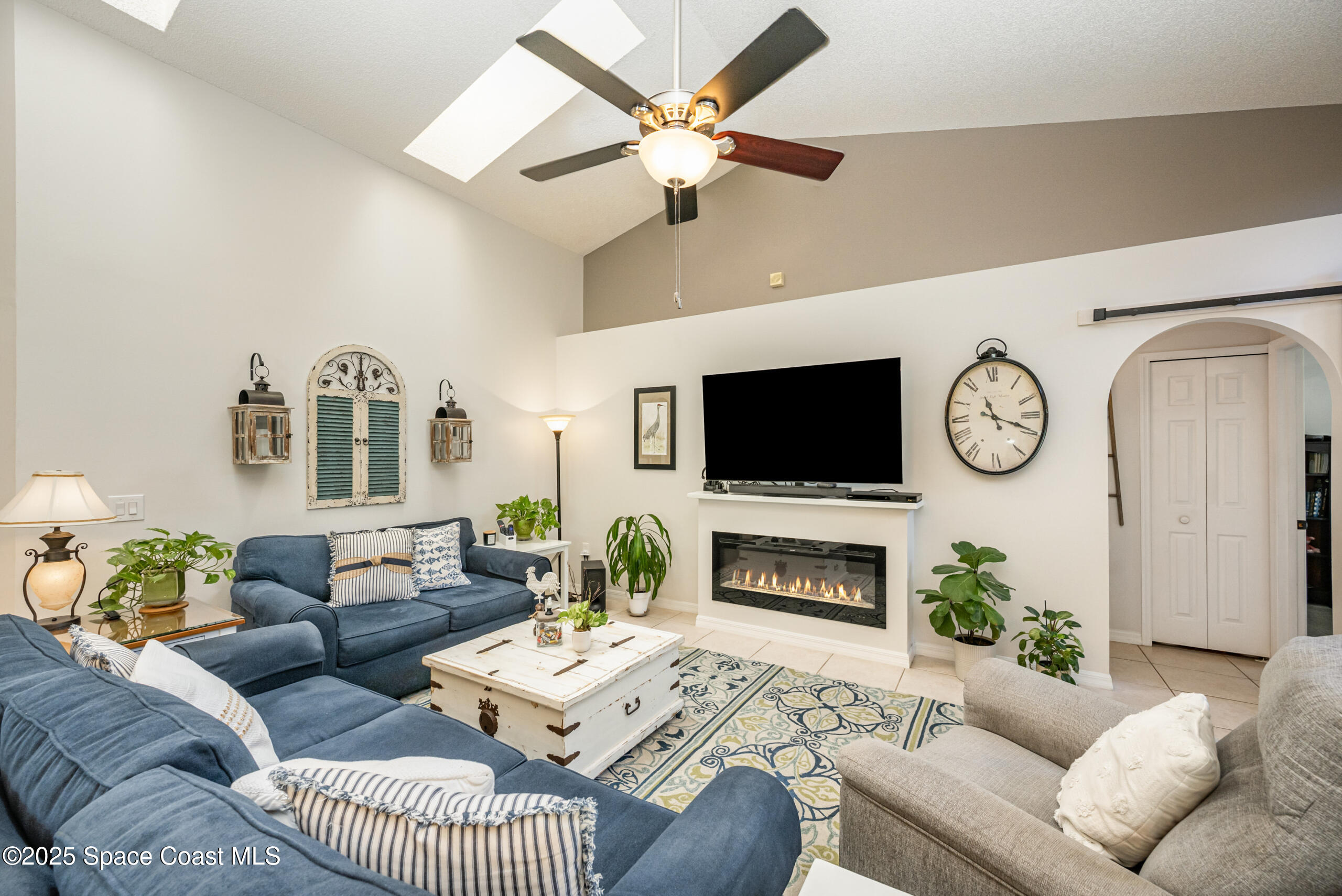 6822 Whitetail Court