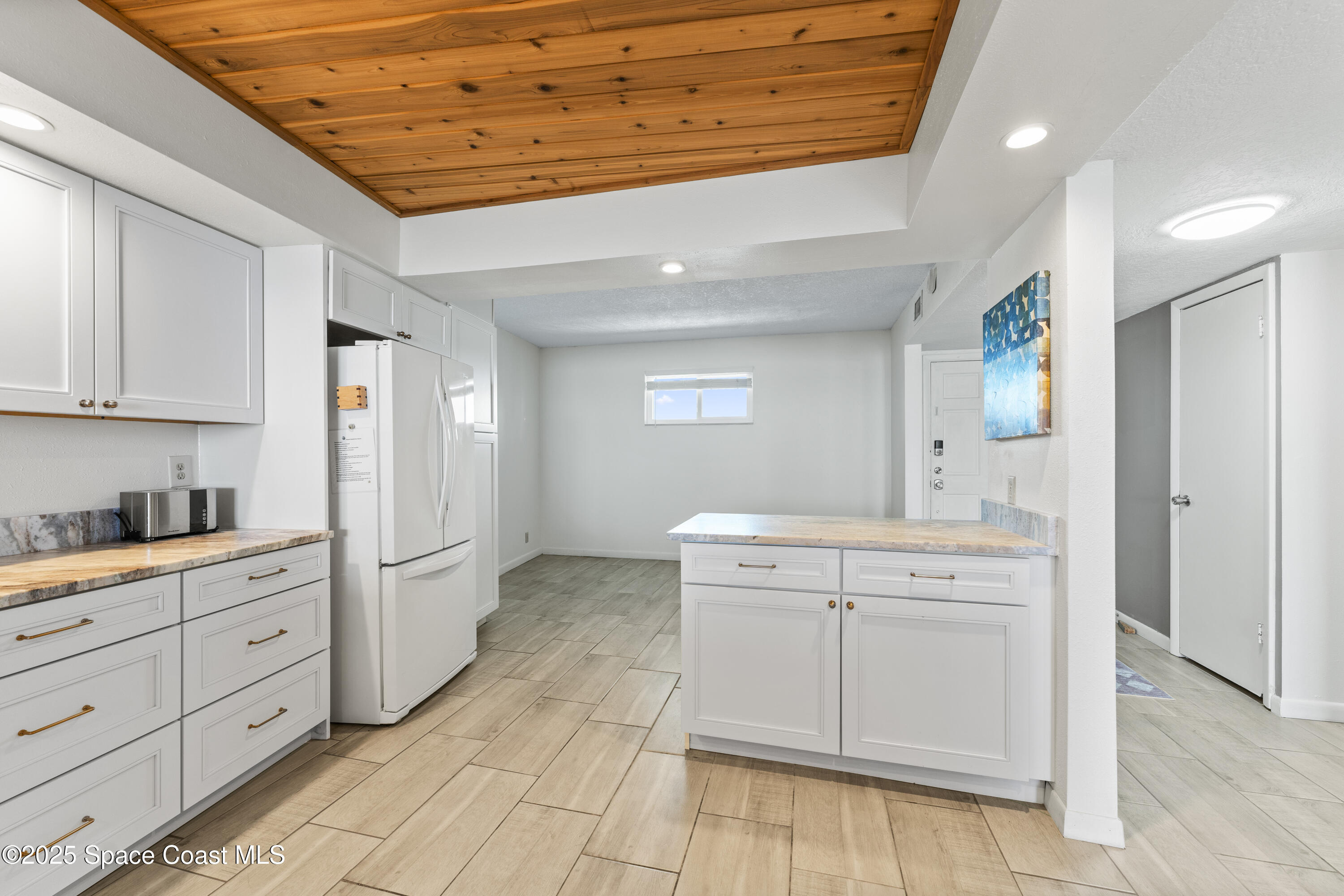 1175 Highway A1a 408