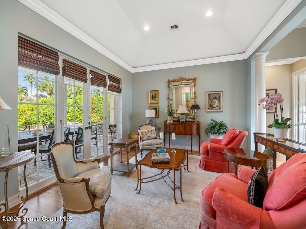 Photo of 6585 Martinique Way, Vero Beach, FL 32967 (MLS # 1059360)