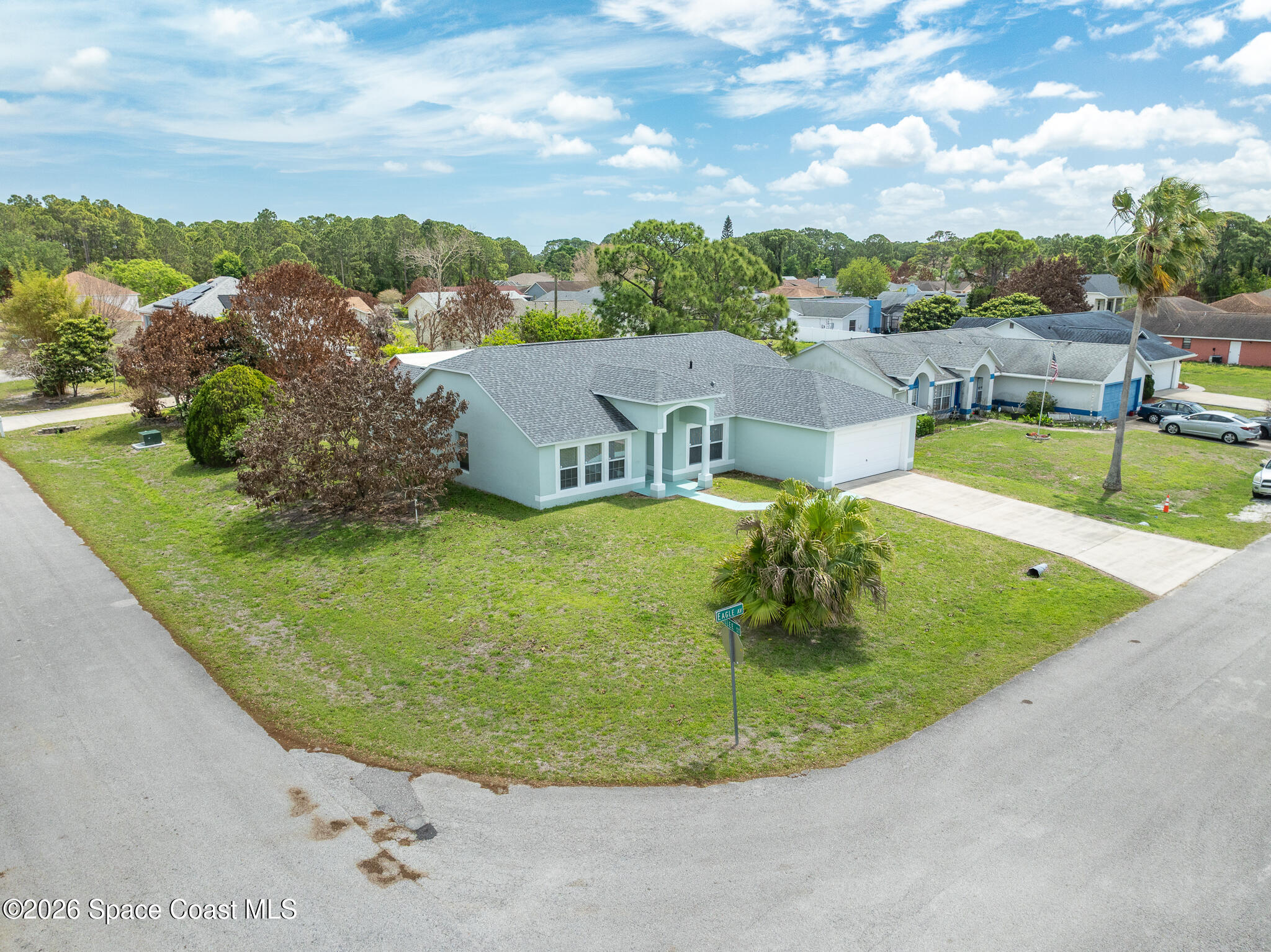 1593 Eagle Avenue NW