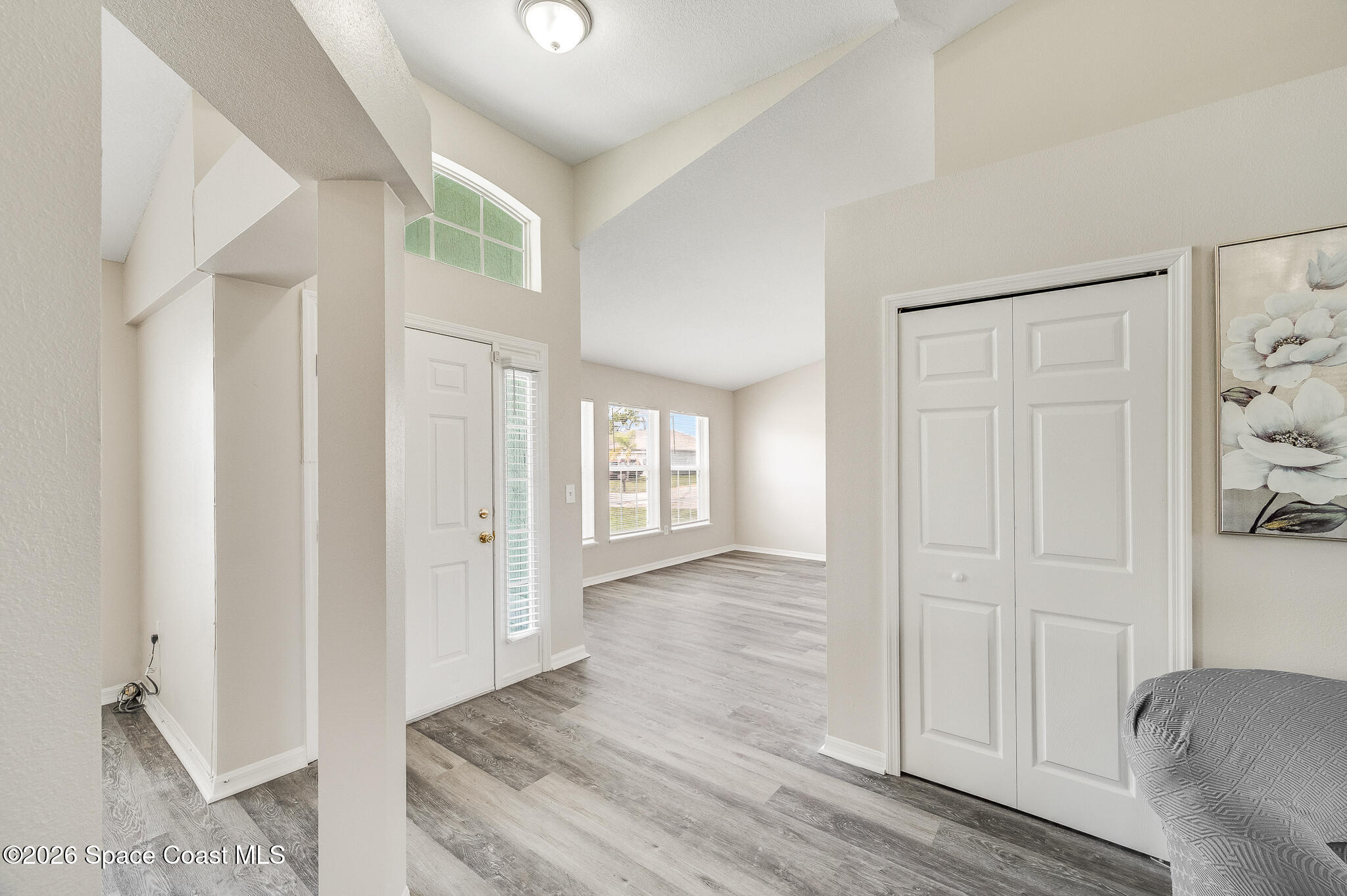 1593 Eagle Avenue NW