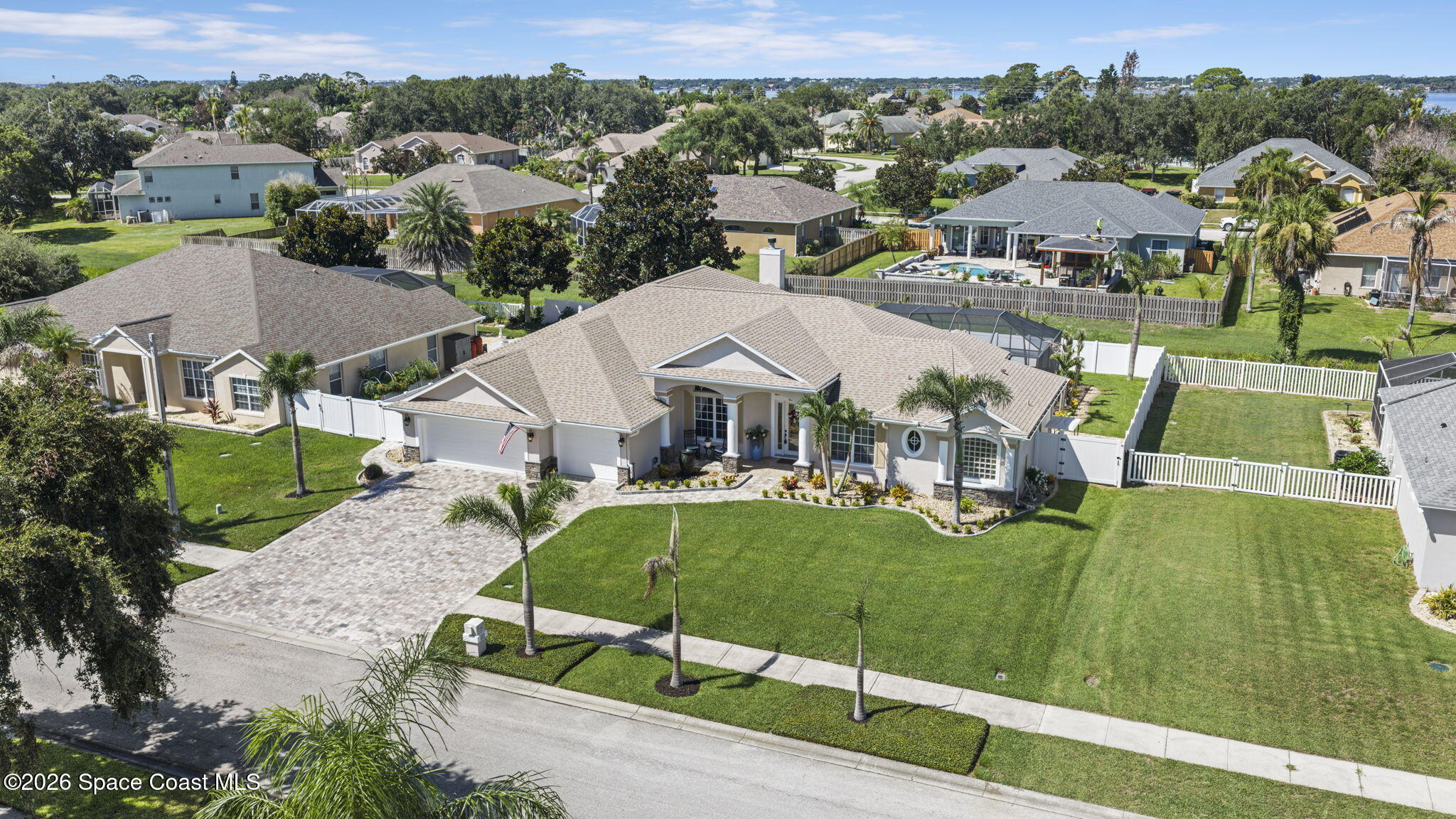 852 Woodbine Drive