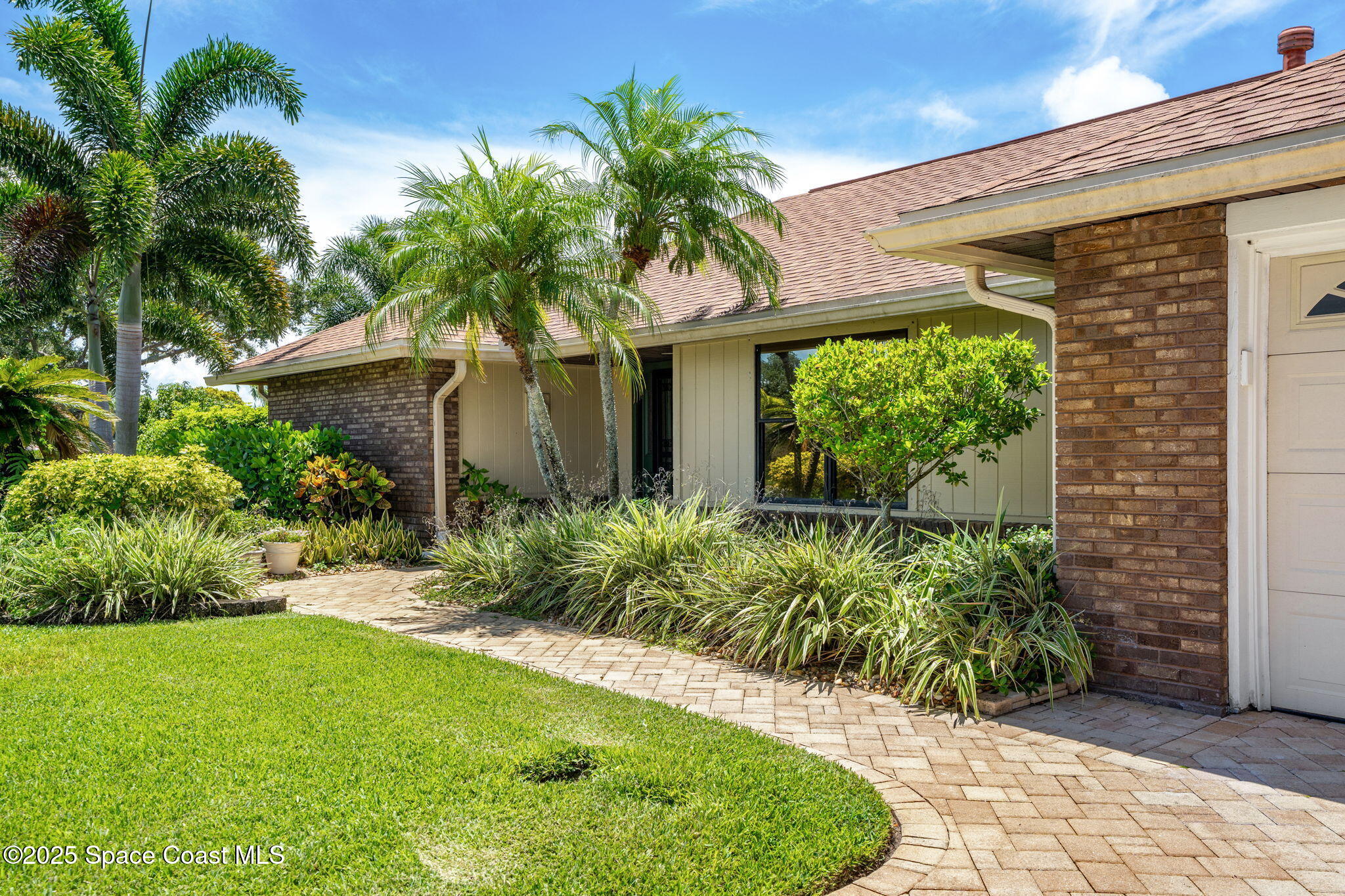 1301 Amelia Place