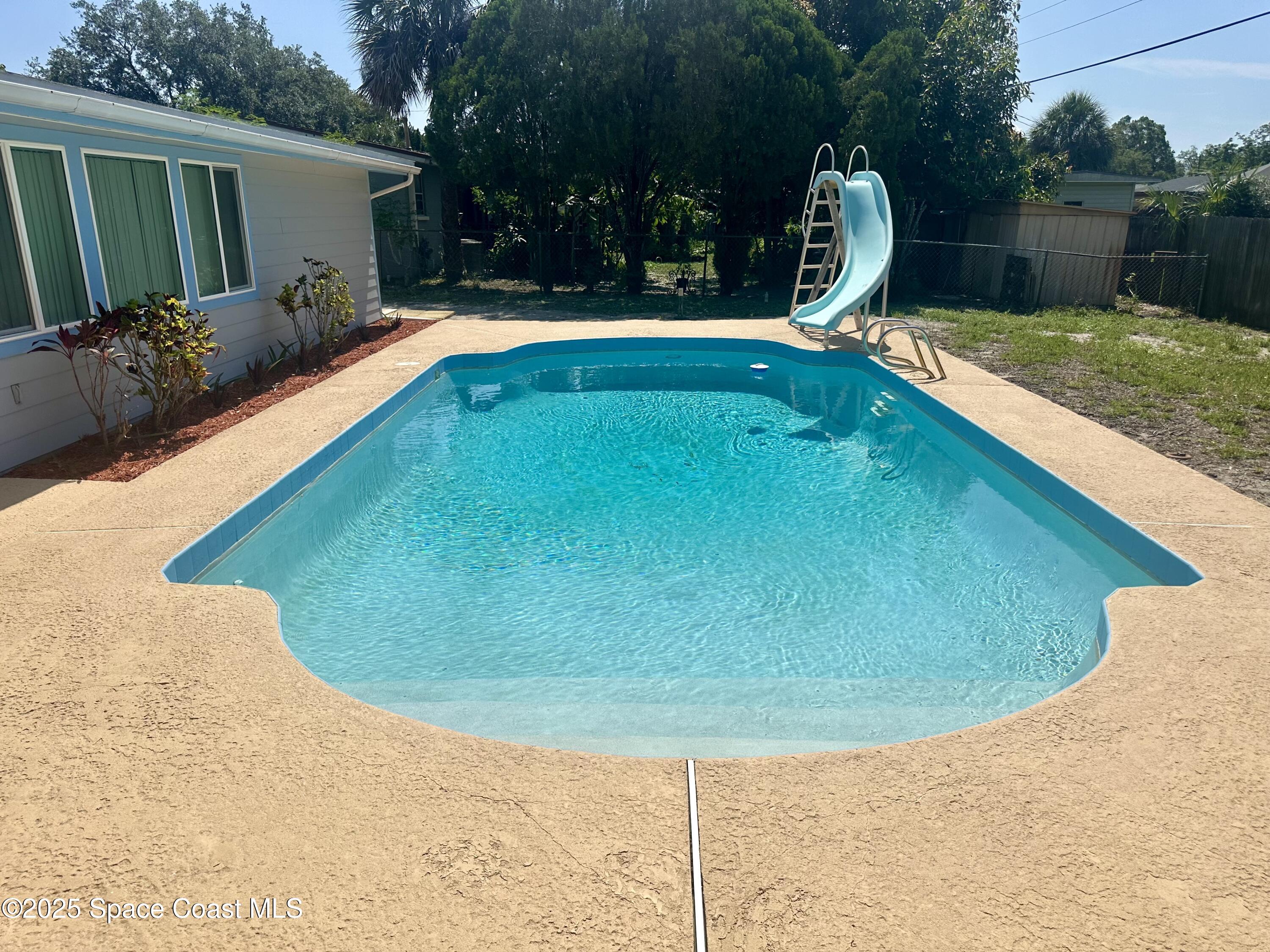 219 Coronada Boulevard