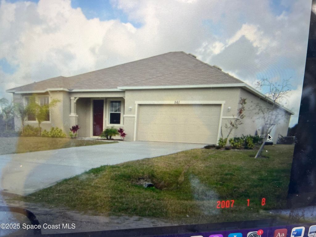Photo of 561 Lambert Street SW, Palm Bay, FL 32908 (MLS # 1058559)
