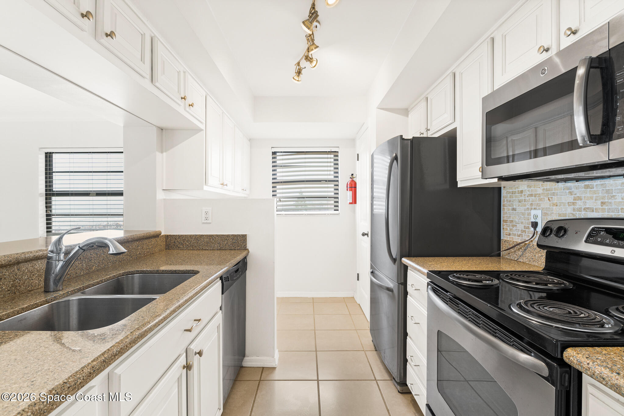 4570 Ocean Beach Boulevard 64