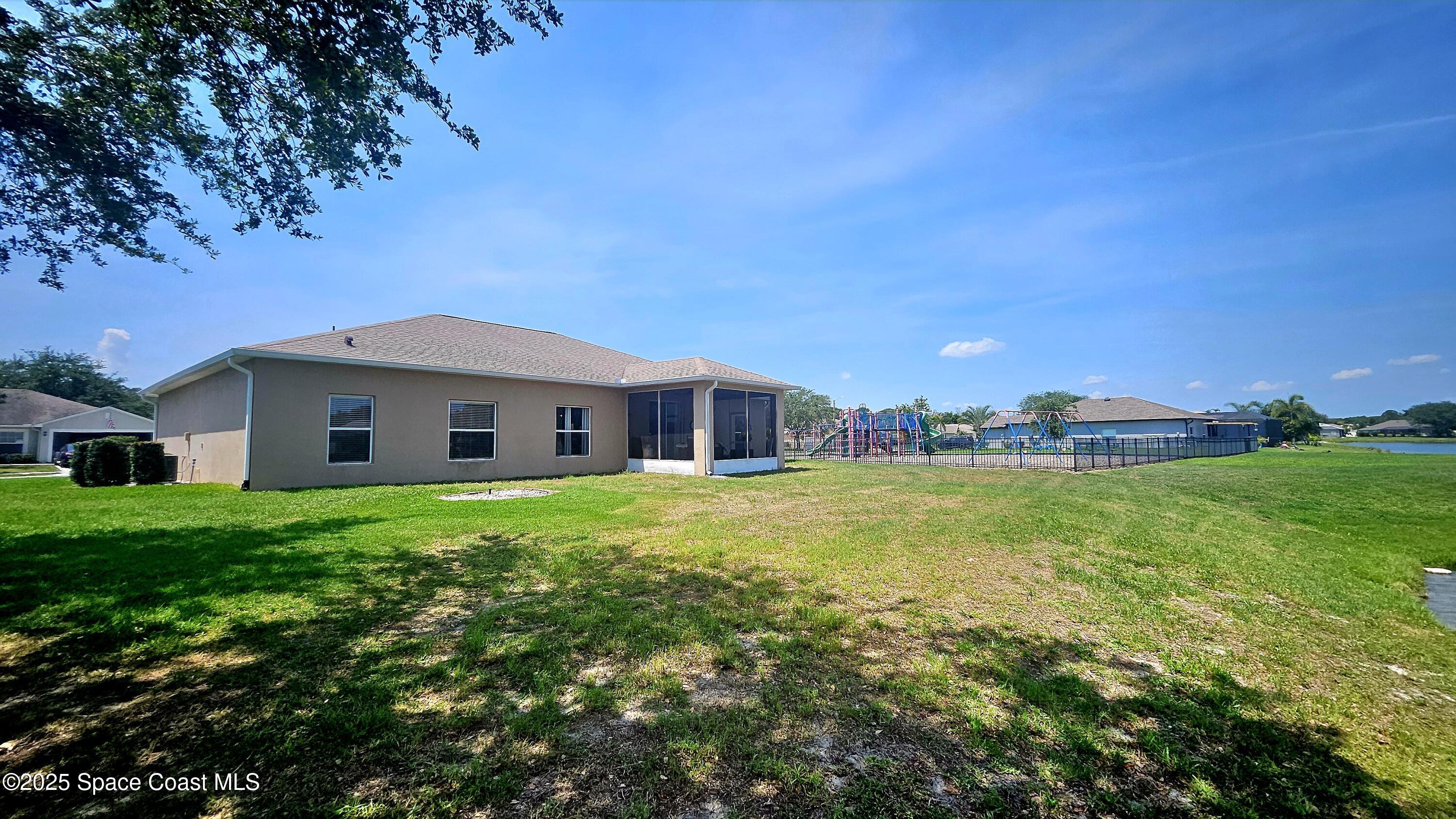 5290 Cinnamon Fern Boulevard