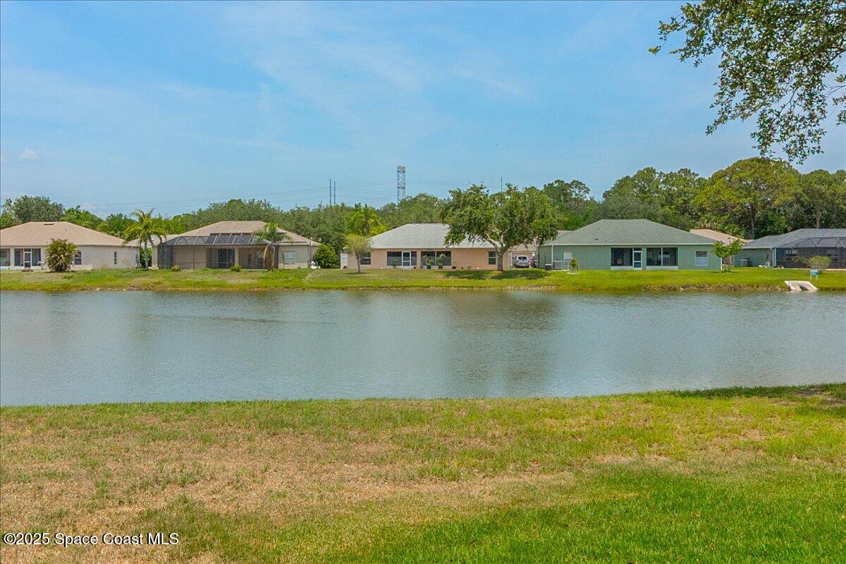 5290 Cinnamon Fern Boulevard