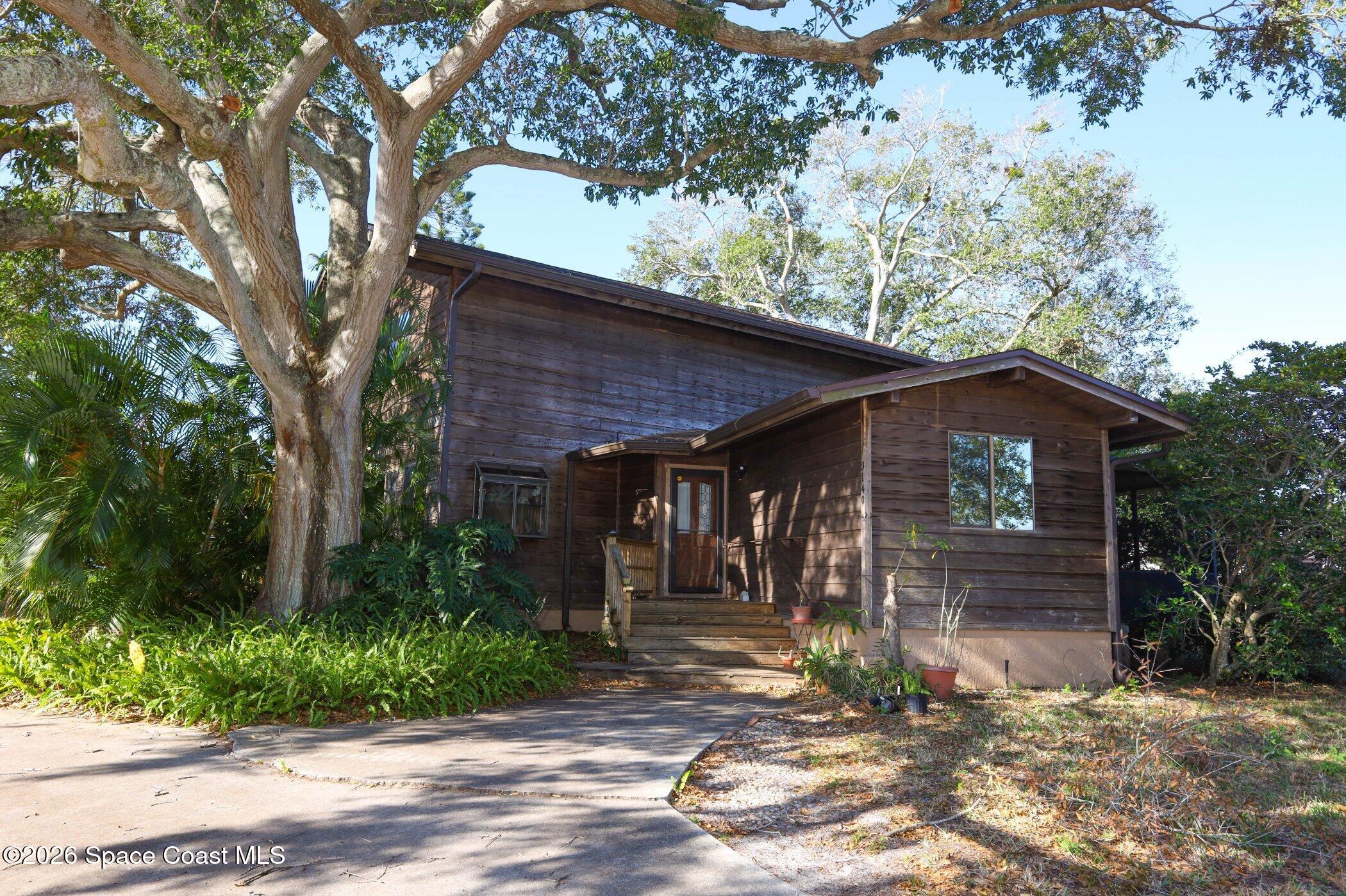 3140 Demaret Drive
