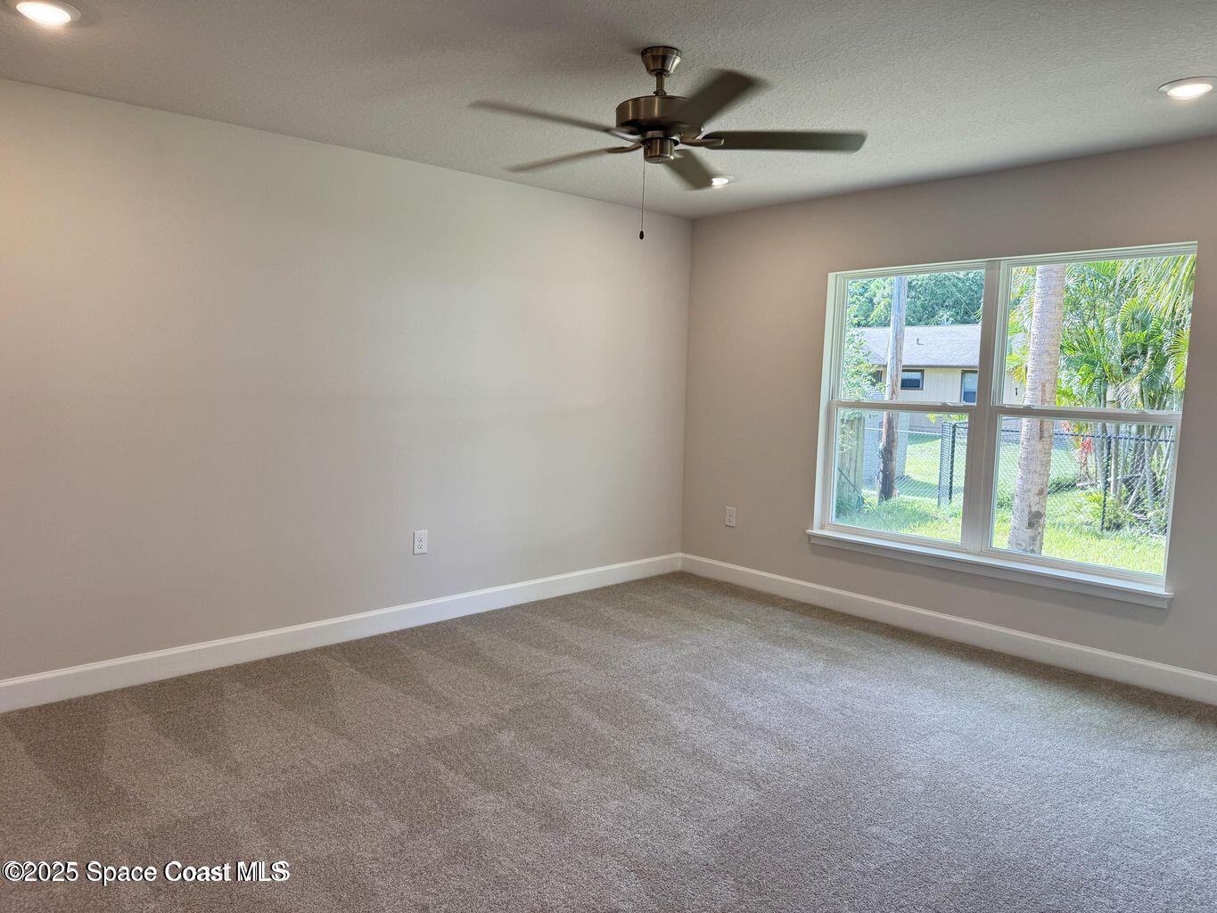 915 Rose Arbor Drive