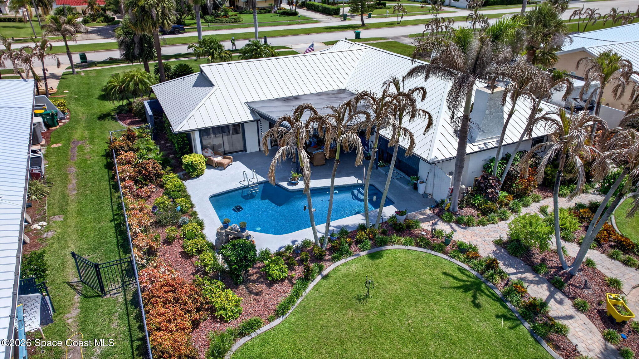 405 S Banana River Boulevard