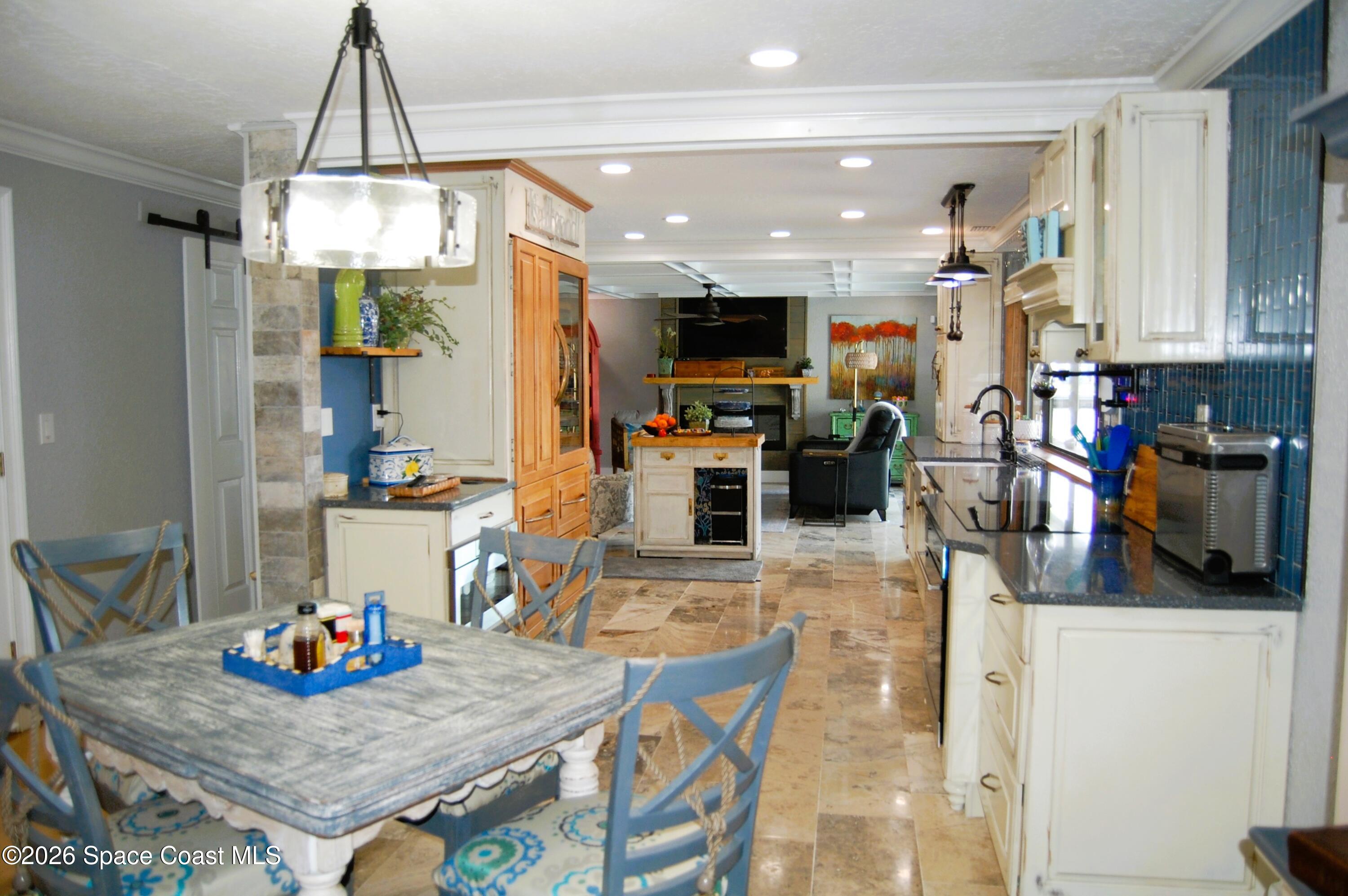 405 S Banana River Boulevard