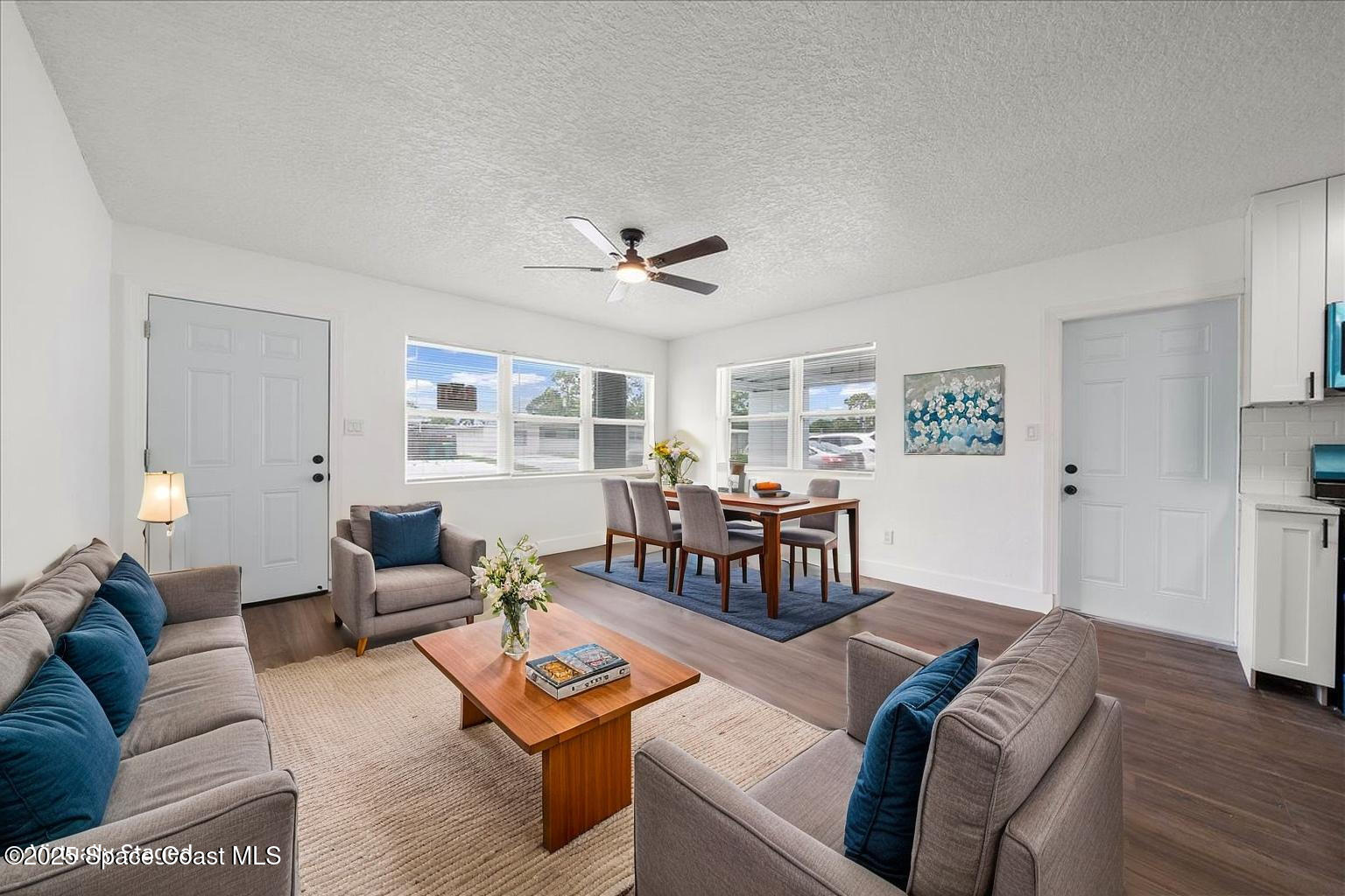 1042 Alamanda Lane
