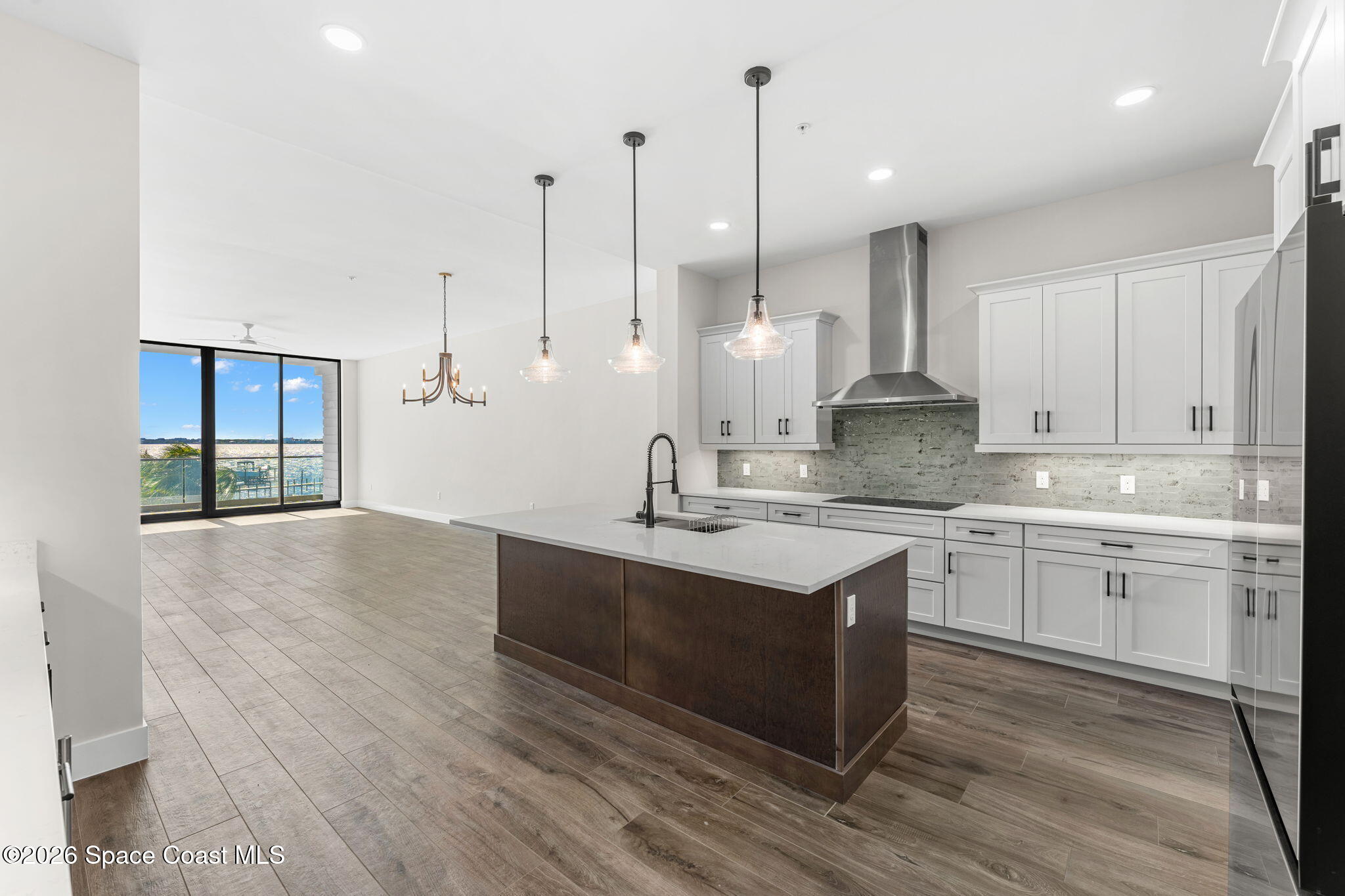 225 Strand Drive 303