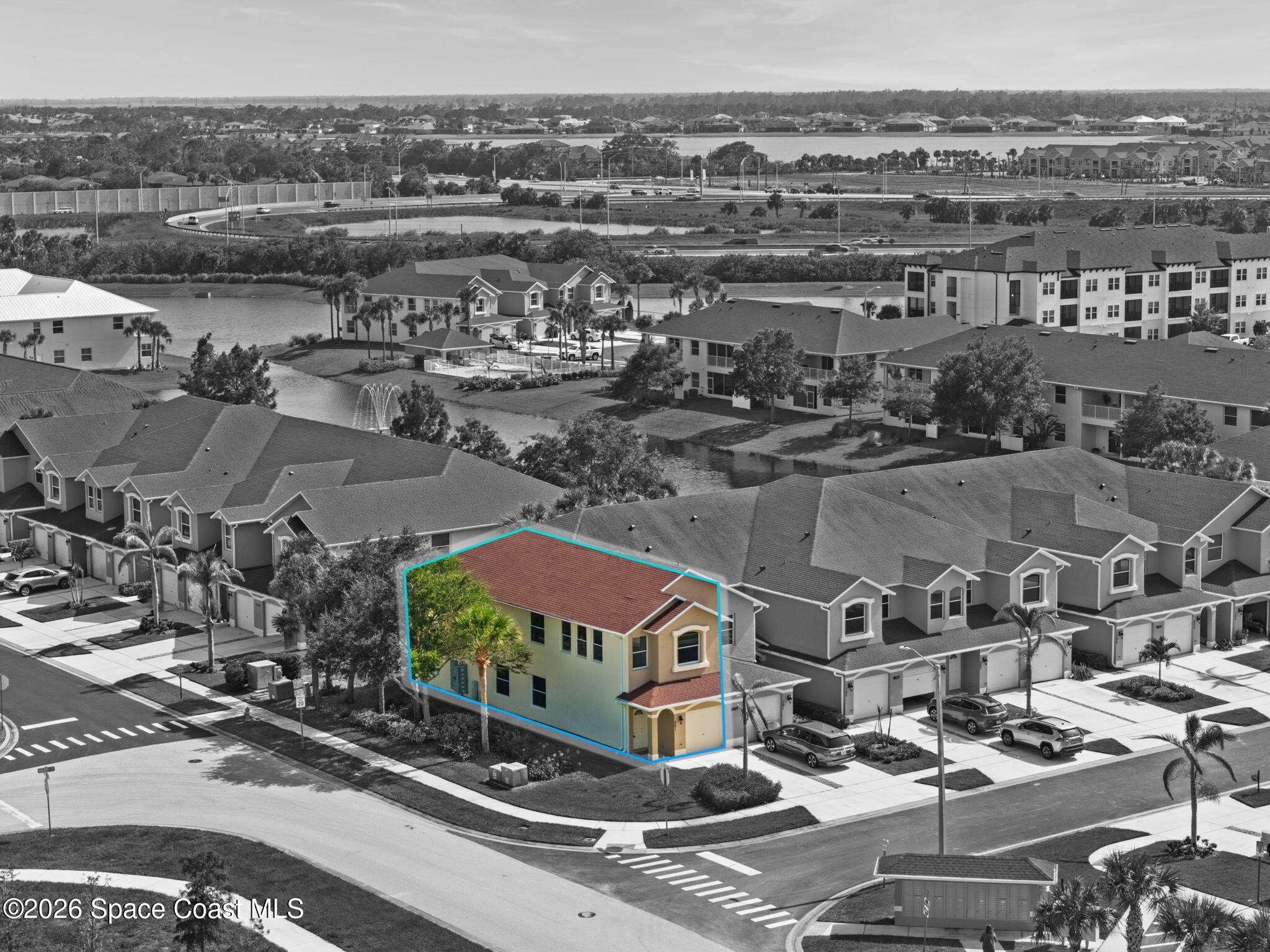 Photo 1 of 19 — 907 Ocaso Lane 201, Palm Bay, FL 32907