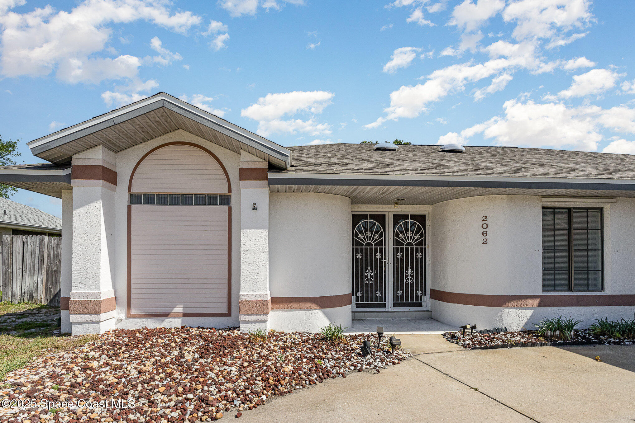 2062 Bottlebrush Drive