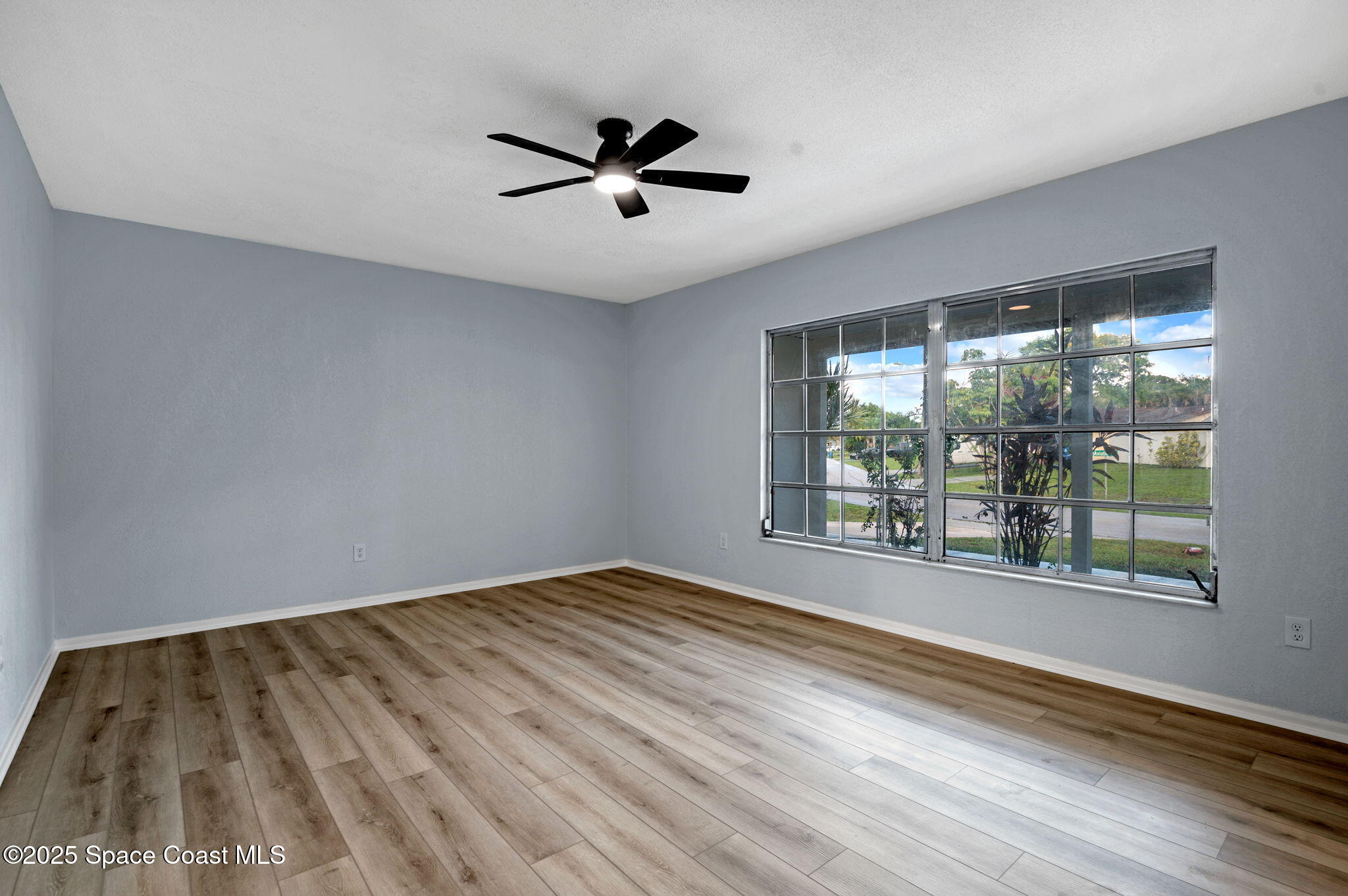 598 Aviation Avenue NE