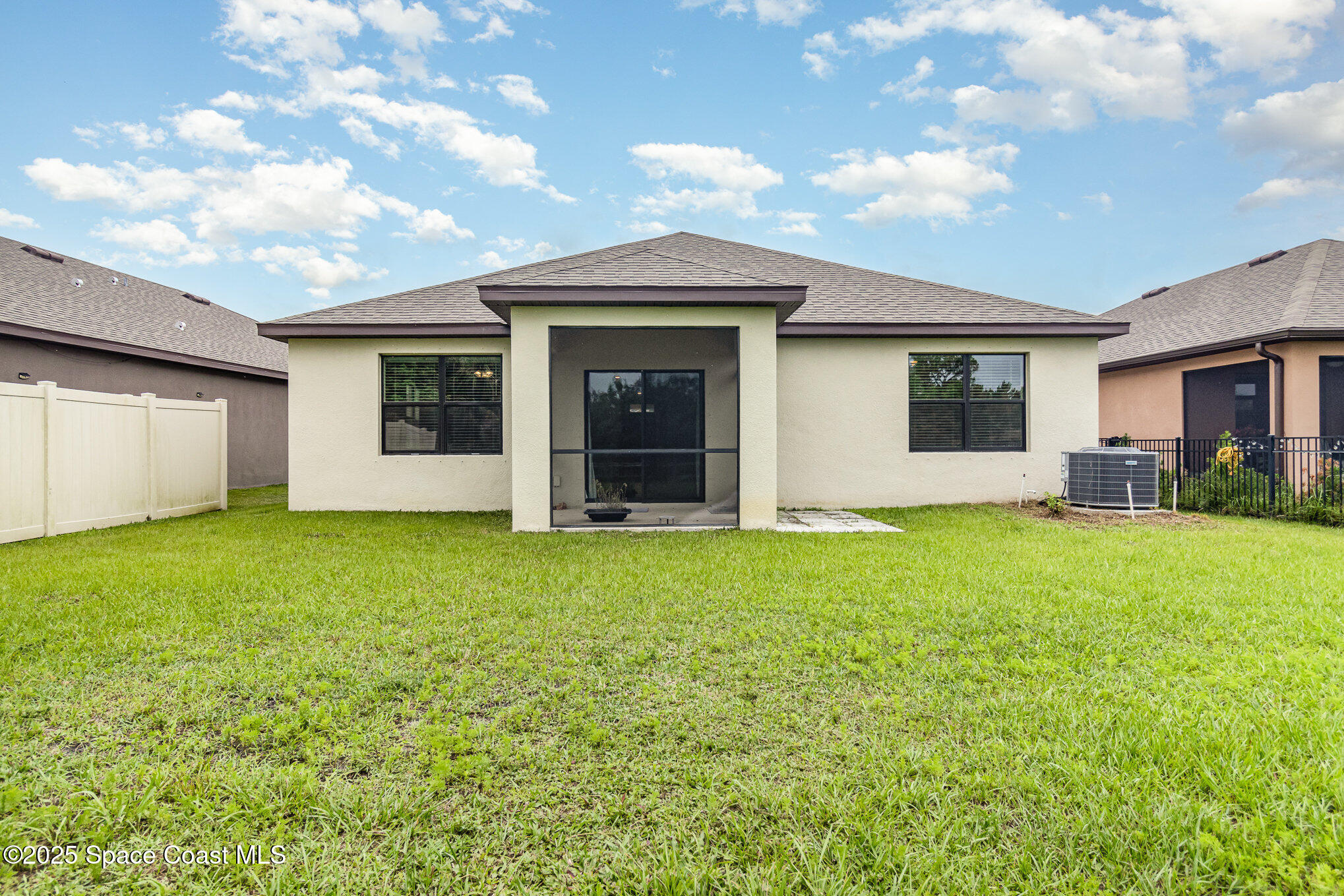 975 Remington Green Drive SE