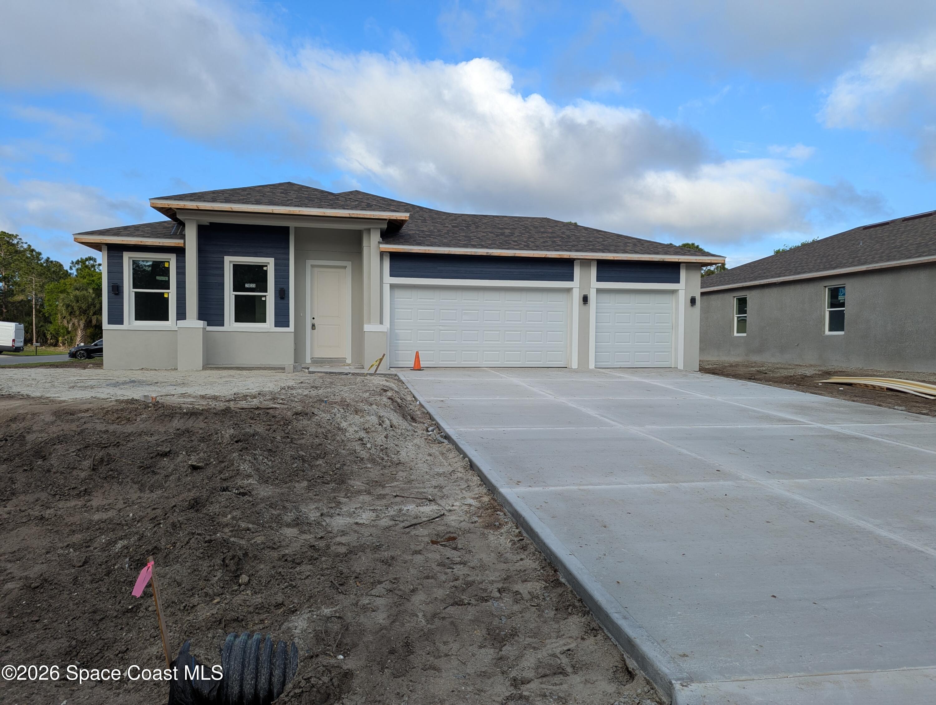 2035 Tahoe Avenue SE