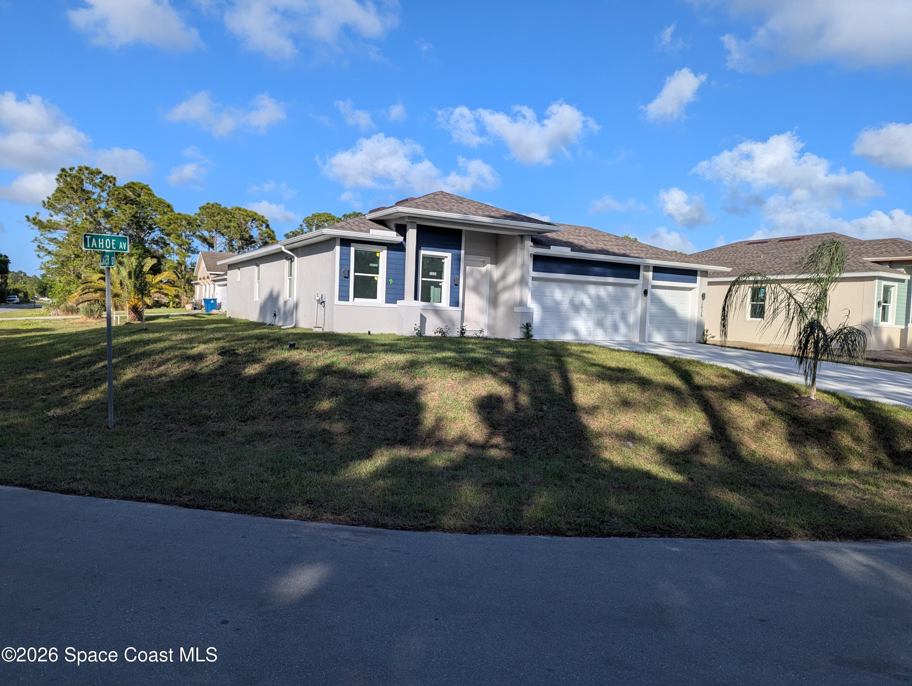 2035 Tahoe Avenue SE