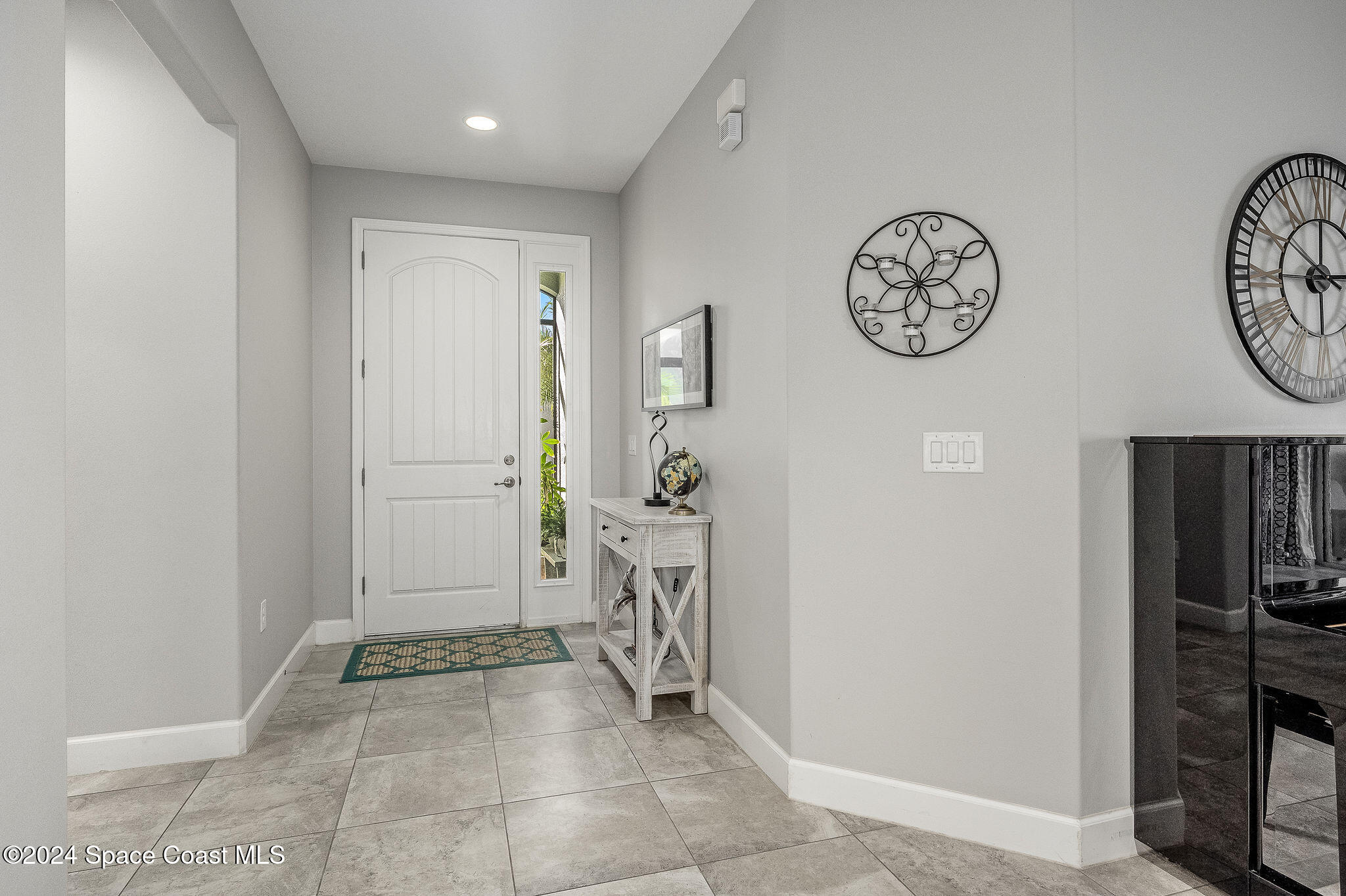 7673 Loren Cove Drive