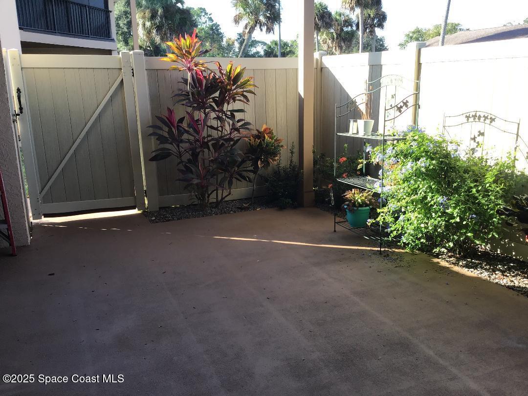 4106 Stock Avenue 404