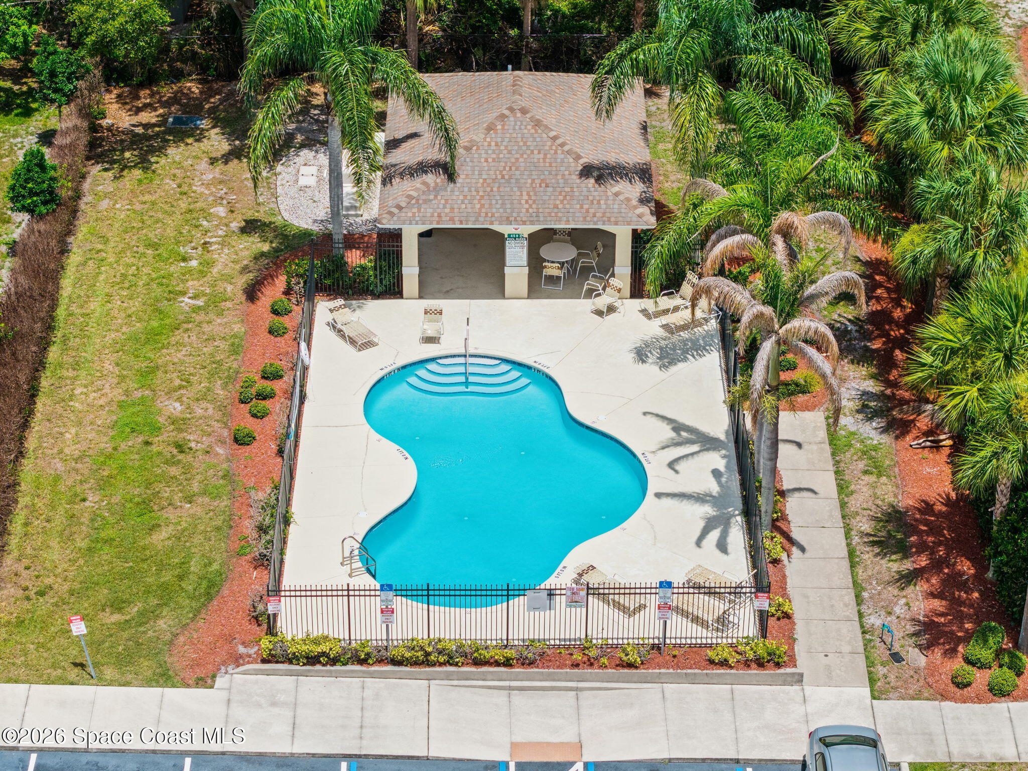 1020 Venetian Drive 101