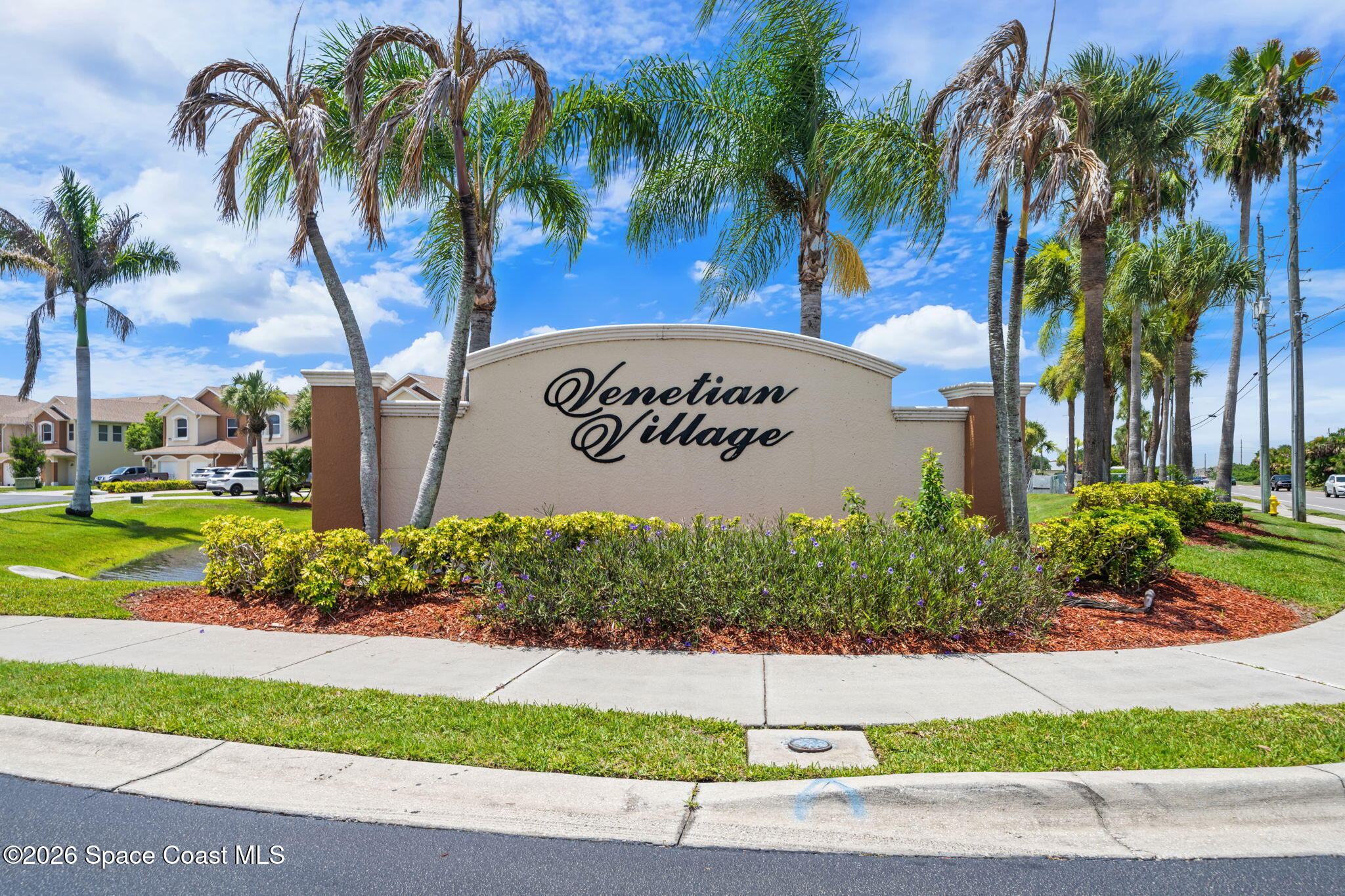 1020 Venetian Drive 101