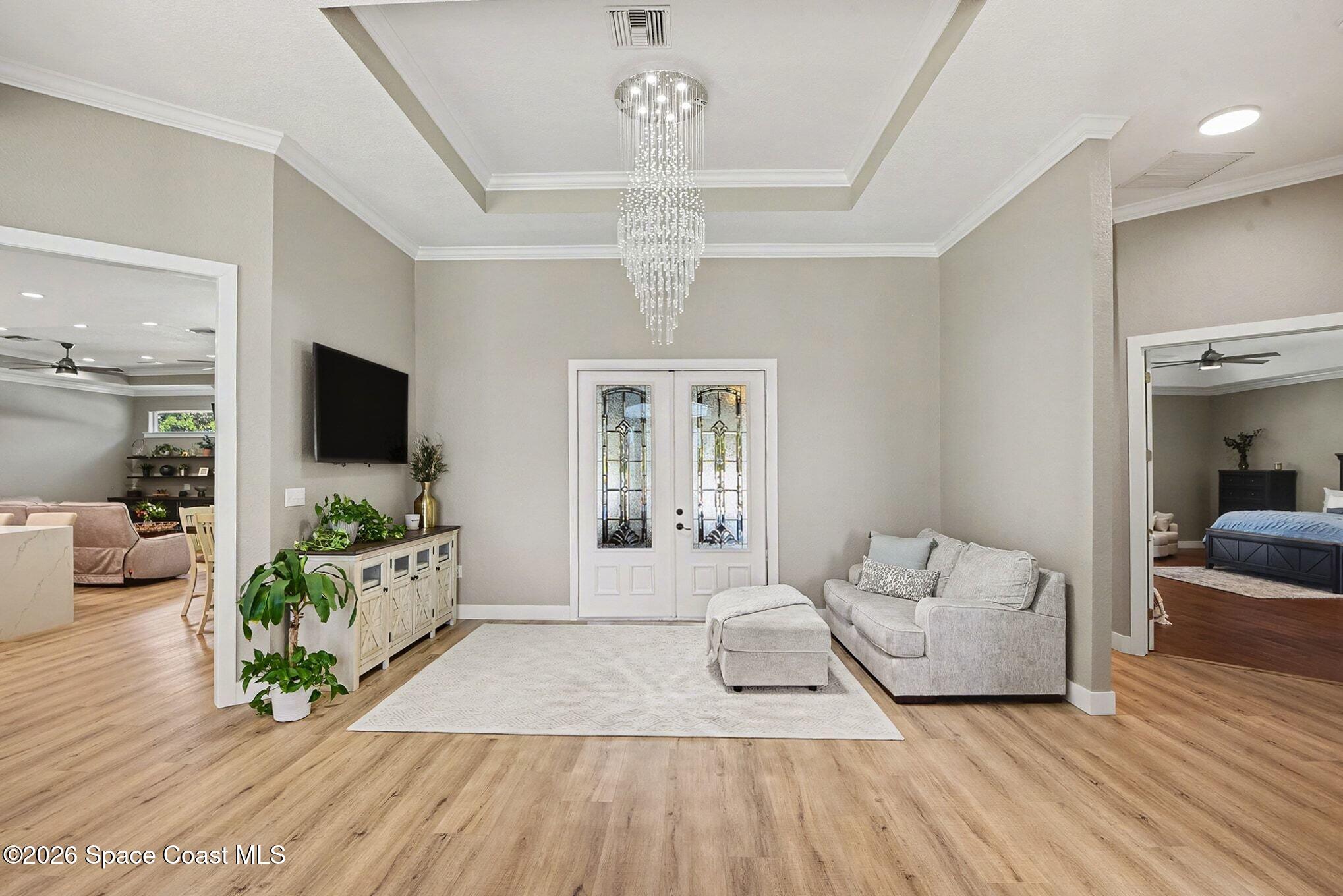 2795 Fawn Lake Boulevard