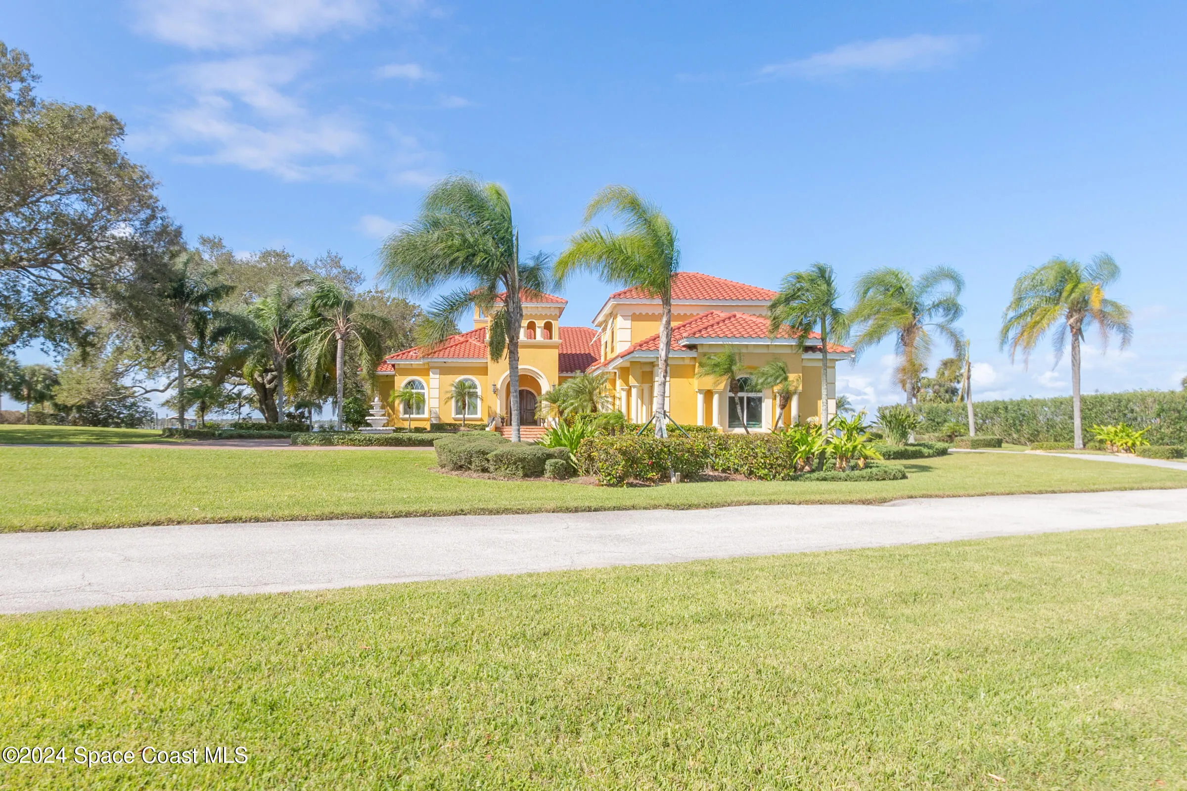 Merritt Island, Florida 32952, United States, 5 Bedrooms Bedrooms, ,6 BathroomsBathrooms,Residential,Active,31419