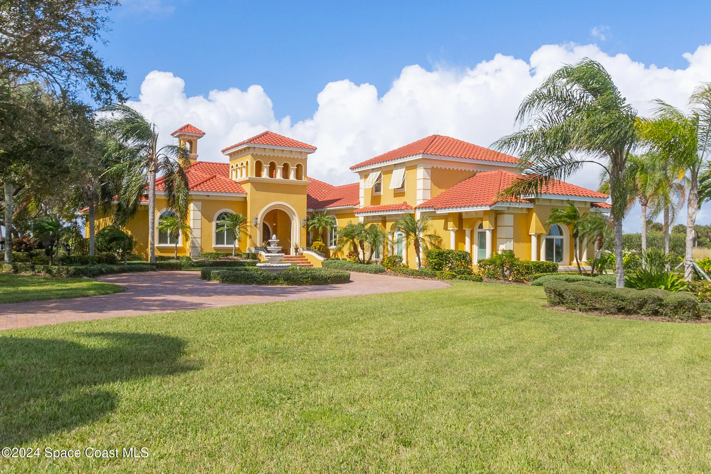 Merritt Island, Florida 32952, United States, 5 Bedrooms Bedrooms, ,6 BathroomsBathrooms,Residential,Active,31419