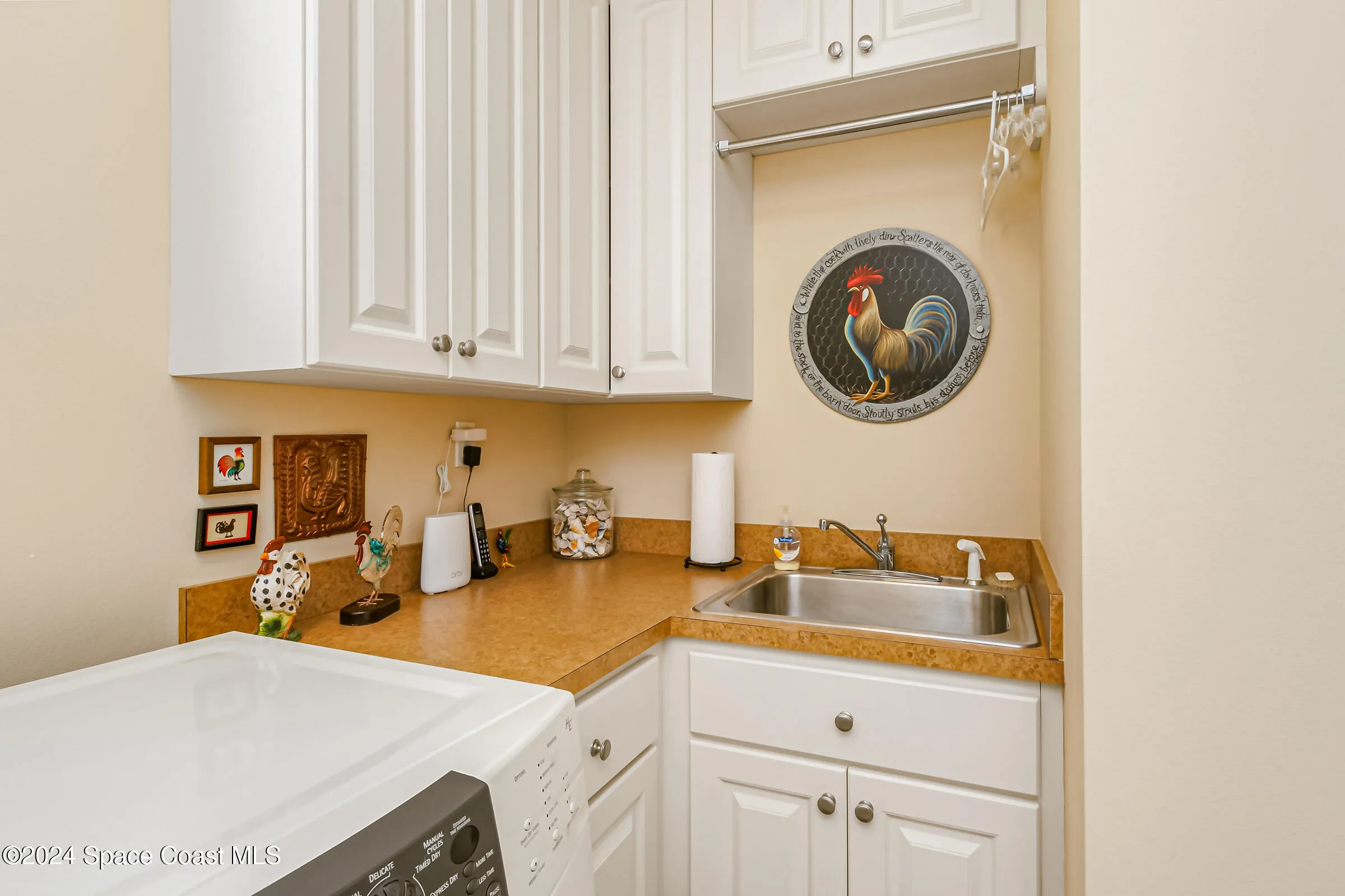 Merritt Island, Florida 32952, United States, 5 Bedrooms Bedrooms, ,6 BathroomsBathrooms,Residential,Active,31419